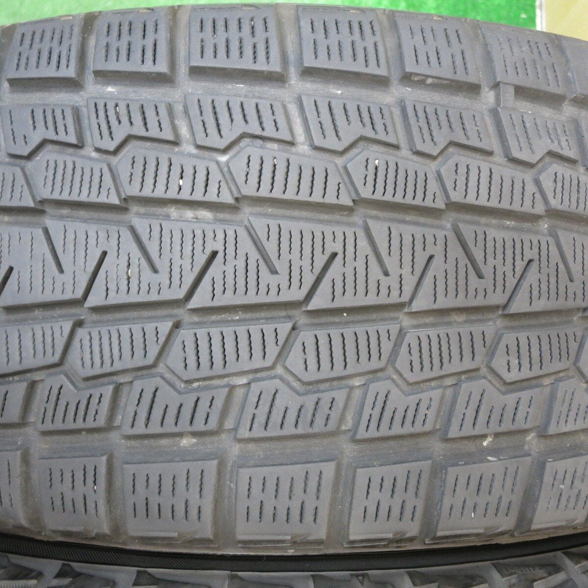 キレイ★スタッドレス 235/55R18 ヨコハマ アイスガード G075 SG-E 18インチ PCD114.3/5H★5033002NJス