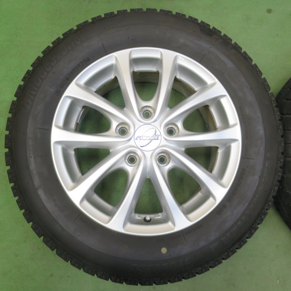 バリ溝！23年！ほぼ10分★スタッドレス 195/65R15 ブリヂストン アイスパートナー2 MWII 社外 アルミ 15インチ PCD114.3/5H★5123101イス