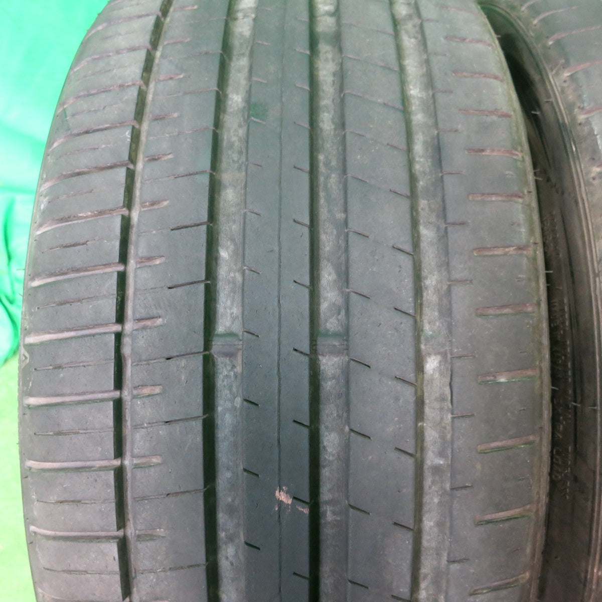 *送料無料* 2本価格！21年★235/35R20 ファルケン アゼニス FK510 タイヤ 20インチ レクサス GS RC マジェスタ マークX 等★4052709ナノタ