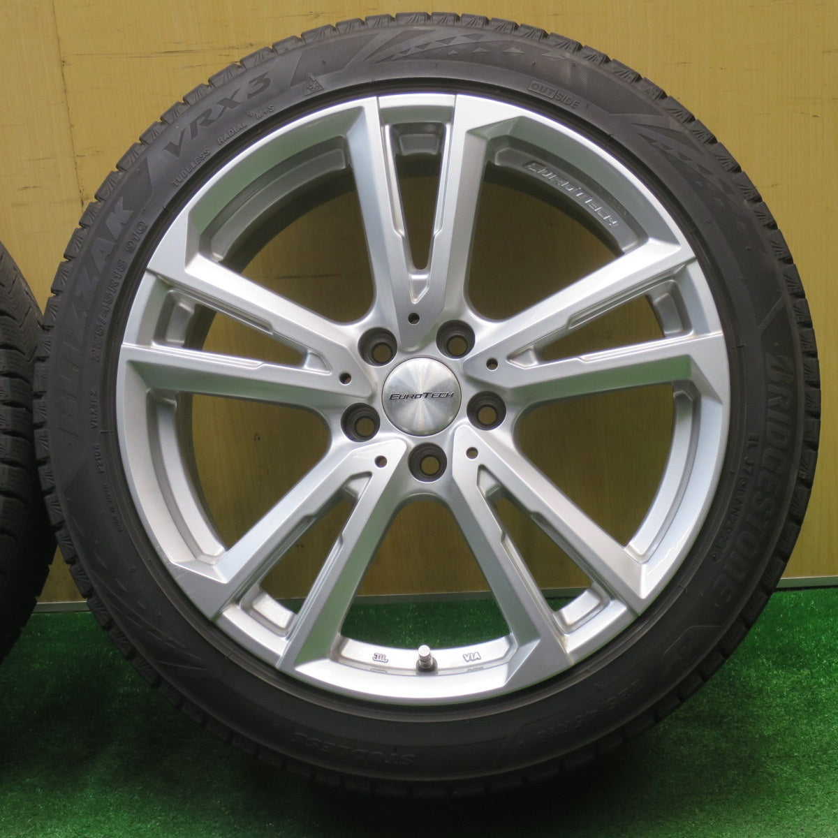 バリ溝！21年！9分★ボルボ V90 XC90 等 EUROTECH GAYA SOLI 225/45R18 スタッドレス ブリヂストン ブリザック VRX3 ユーロテック ガヤ ソリ PCD108/5H★5111201NJス