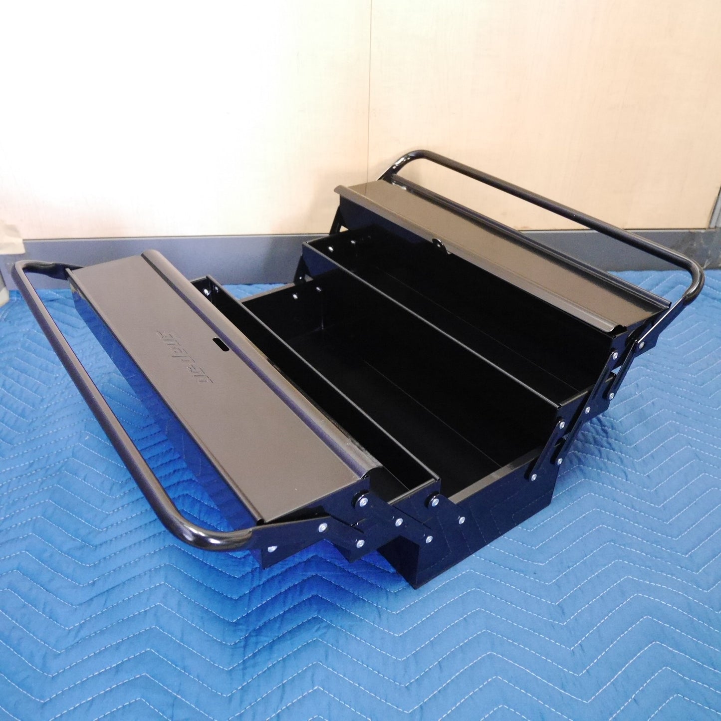 [送料無料] 未使用☆Snap-on スナップオン 携行型 ツール ボックス CTK19JKPC CANTILEVER BOX BLACK カンティレバー型 両開き 工具箱 ブラック 黒☆