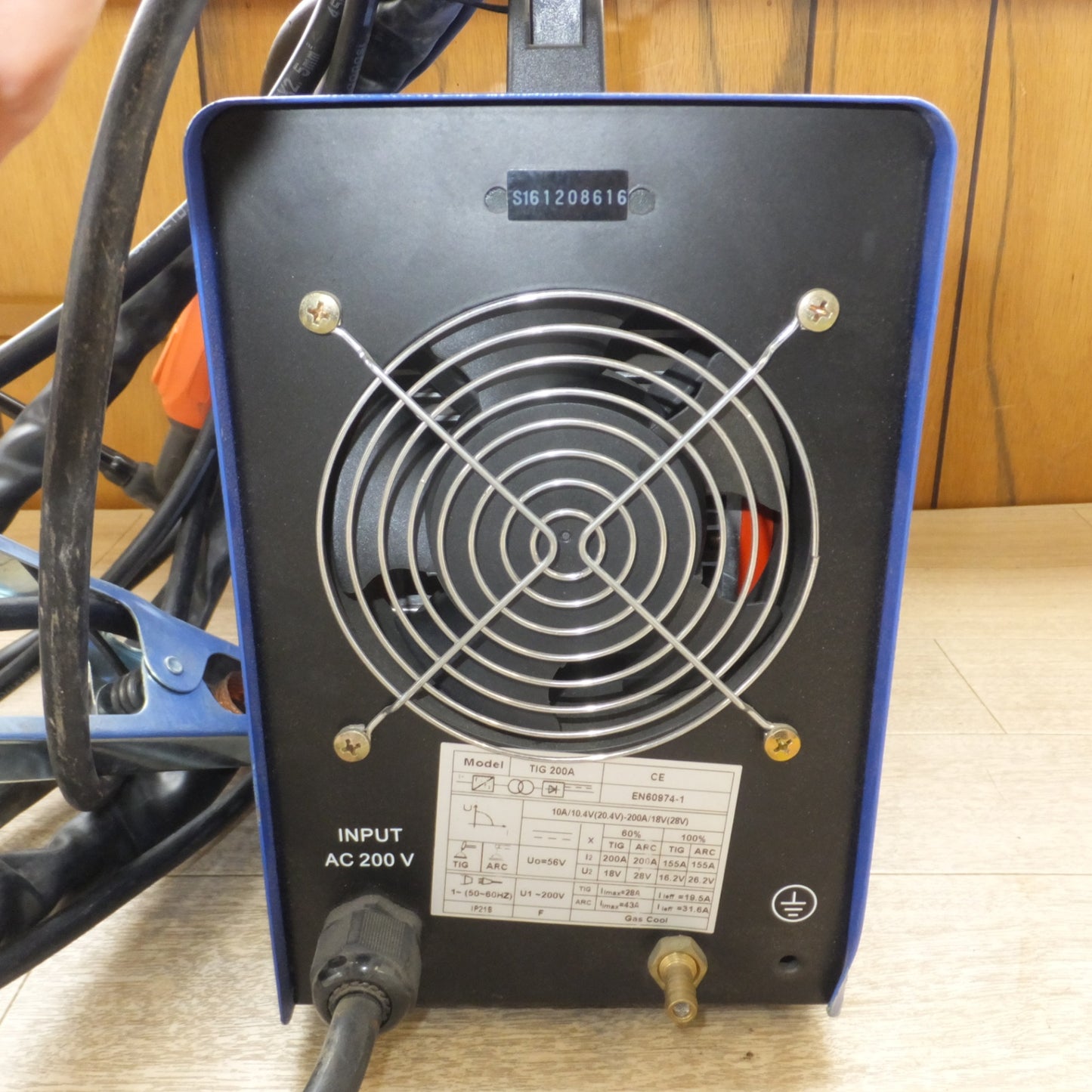 [送料無料] ★TIG溶接機 DC INVERTER TIG WELDER TIG200Amos EN60974-1　200V 50-60Hz　メーカー 不明★