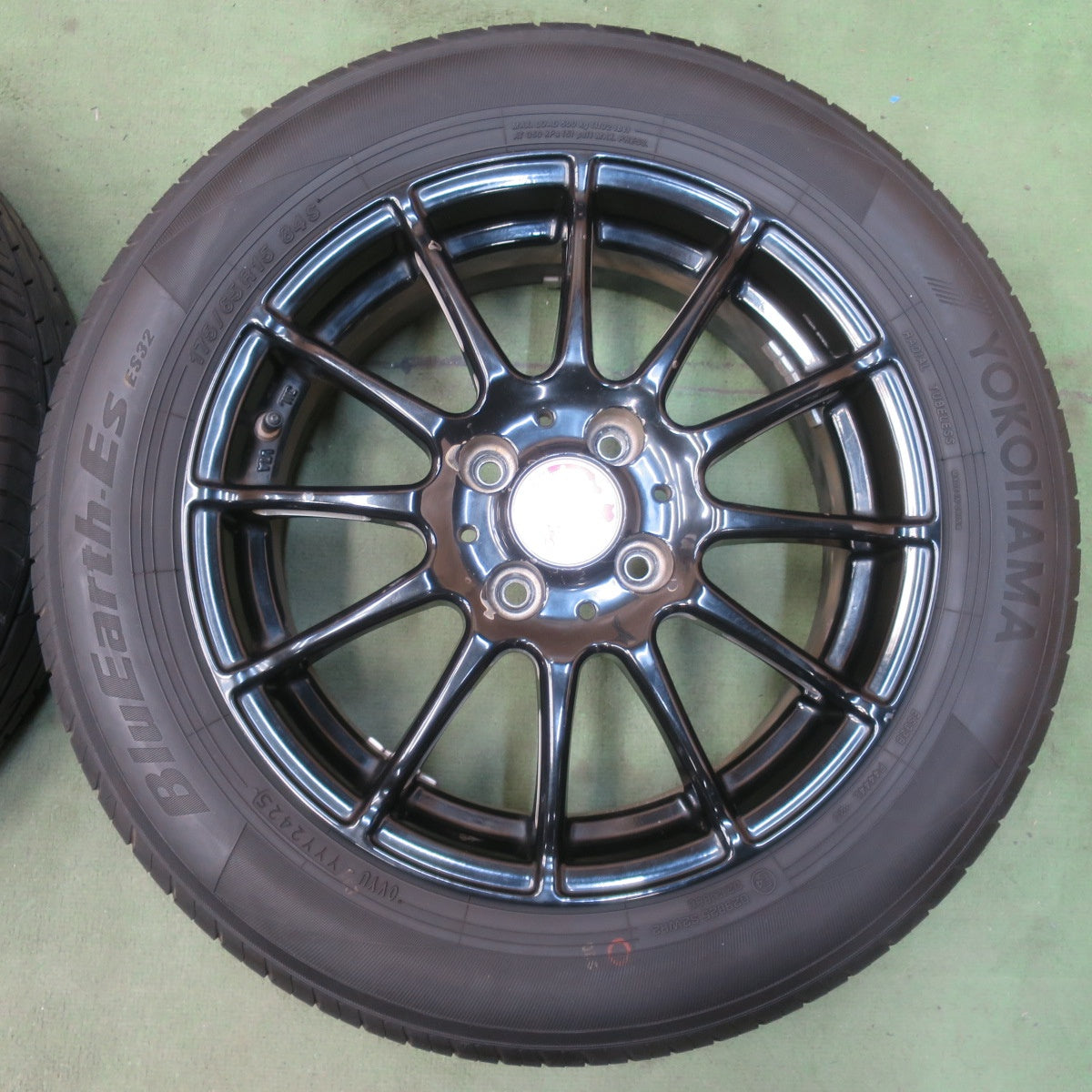 バリ溝！25年！8.5分★175/65R15 ヨコハマ BluEarth-ES ES32 LYZER ライザー ブルーアース 15インチ PCD100/4H★6051402イノ