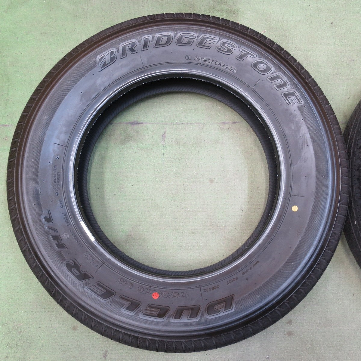 新車外し！25年◎ジムニー 等 175/80R16 ブリヂストン デューラー H/L 852 DUELER タイヤ 16インチ◎6083119イノタ