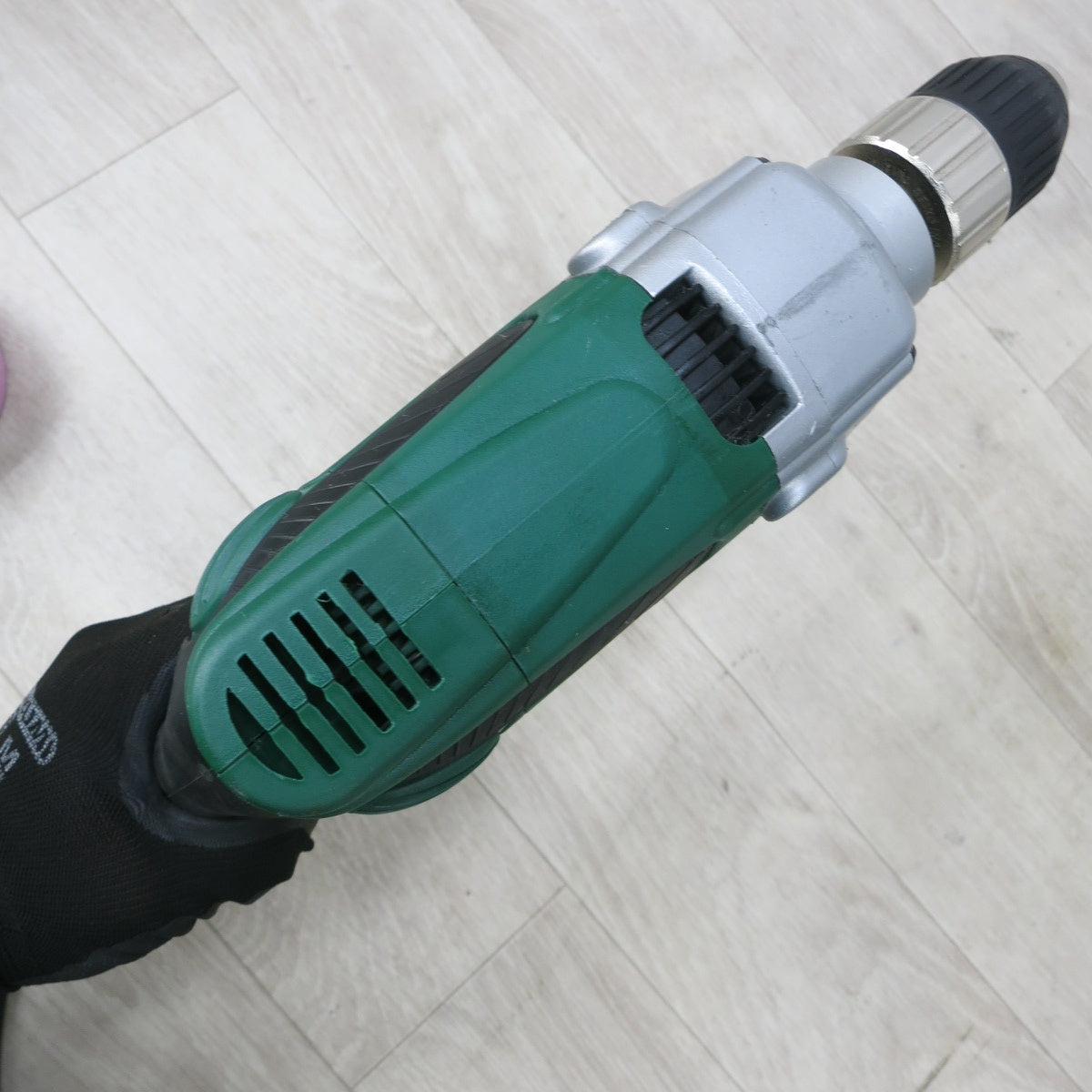 [送料無料] ◆日立工機 13mm 変速 電気 ドリル 100V 50 / 60HZ 710W D13VF ケース付き 電動 工具◆