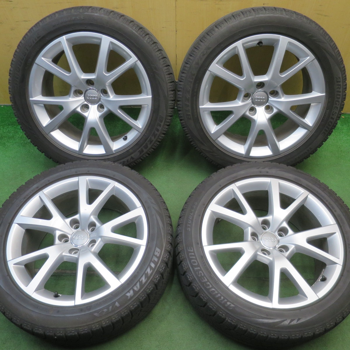 キレイ◎アウディ A6 4G 純正 225/50R18 スタッドレス ブリヂストン ブリザック VRX 18インチ PCD112/5H◎6061705NJス