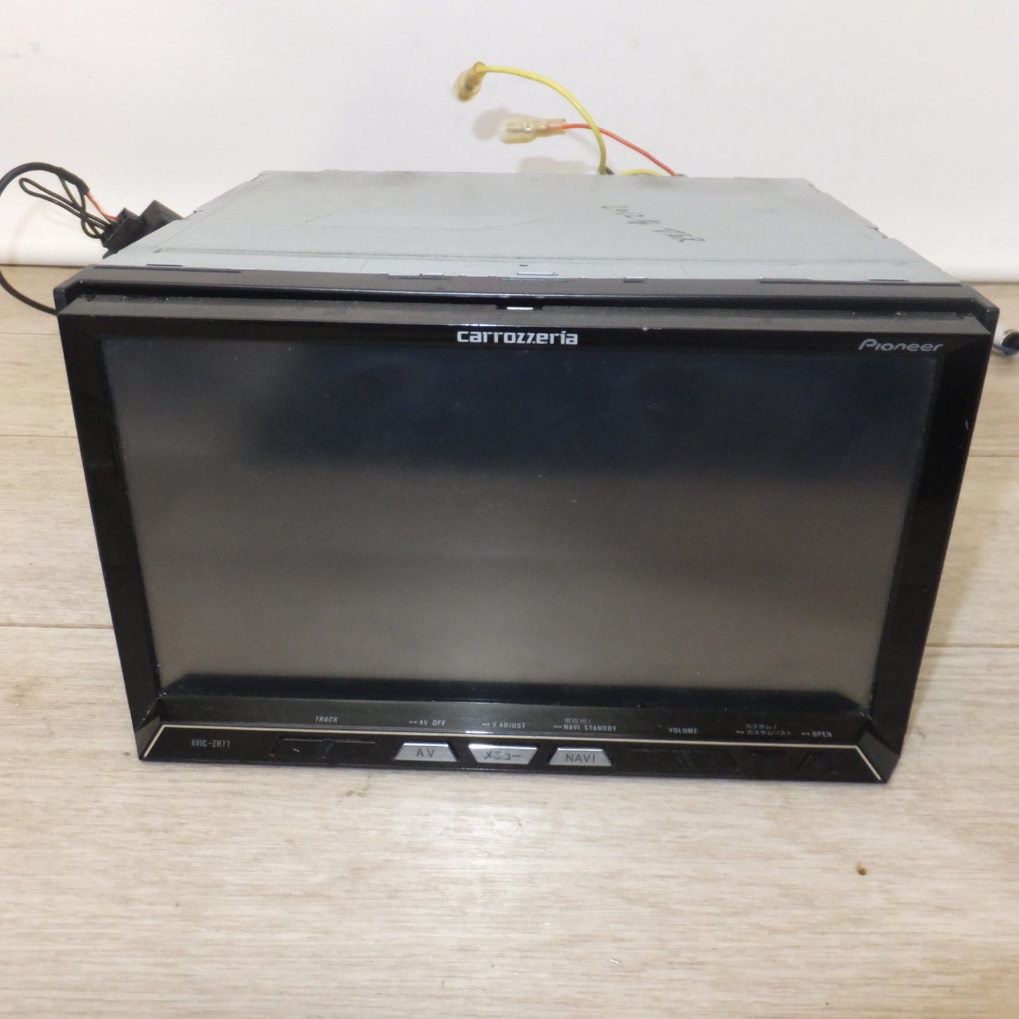 [送料無料] ★カロッツェリア carrozzeria AV一体型HDDナビゲーション AVIC-ZH77[44]★