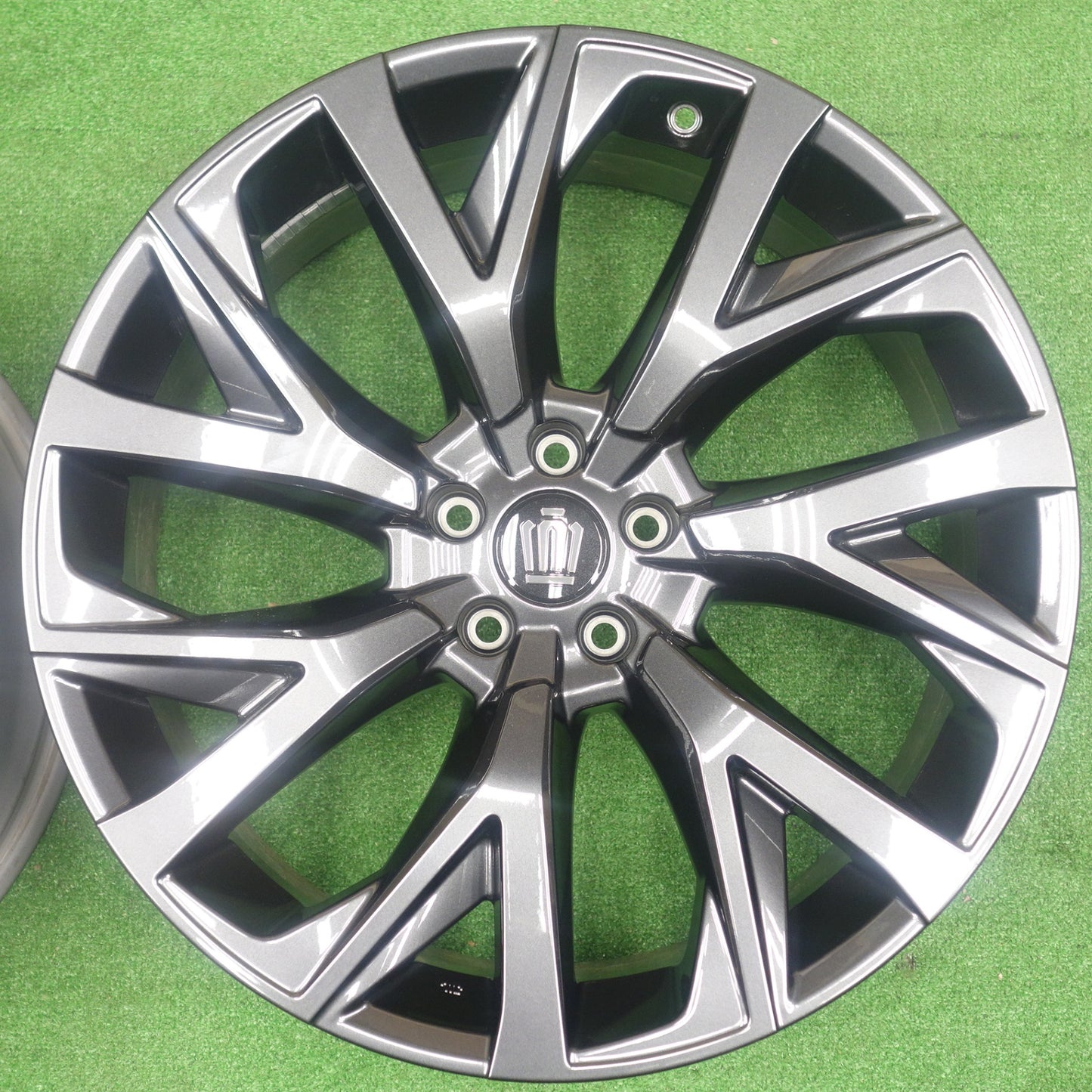 新車外し★トヨタ クラウン エステート Z 純正 ホイール 21インチ 21×8.5J PCD114.3/5H★6011603KTホ