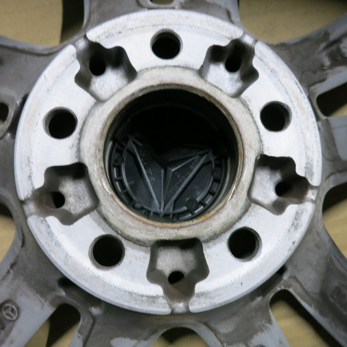 キレイ★ベンツ Cクラス W205 純正 ホイール 17インチ 17×7J PCD112/5H★5041808SYホ