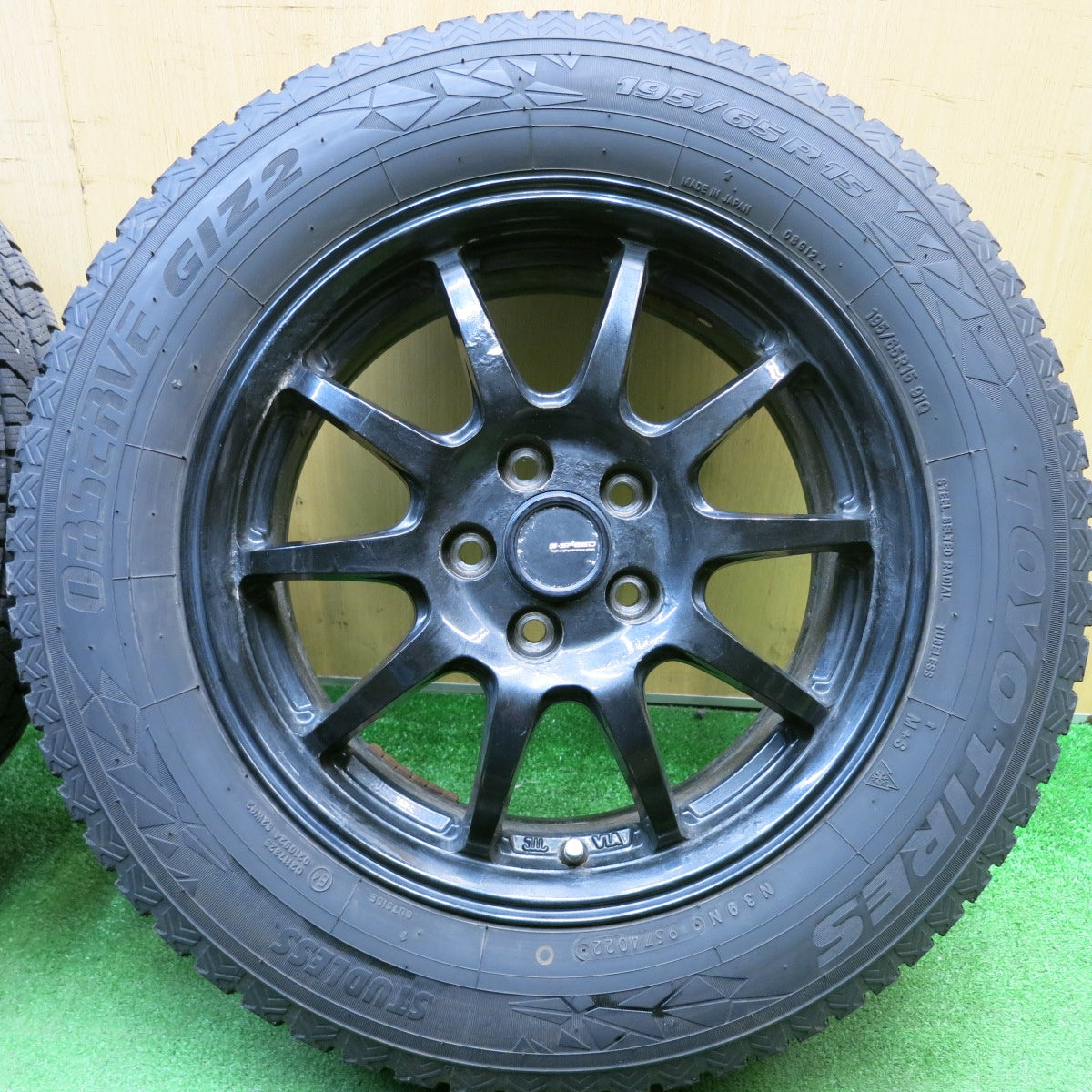 バリ溝！22年！9分★プリウス 等 195/65R15 スタッドレス トーヨー オブザーブ GIZ2 G-SPEED Gスピード 15インチ PCD100/5H★6030506HAス