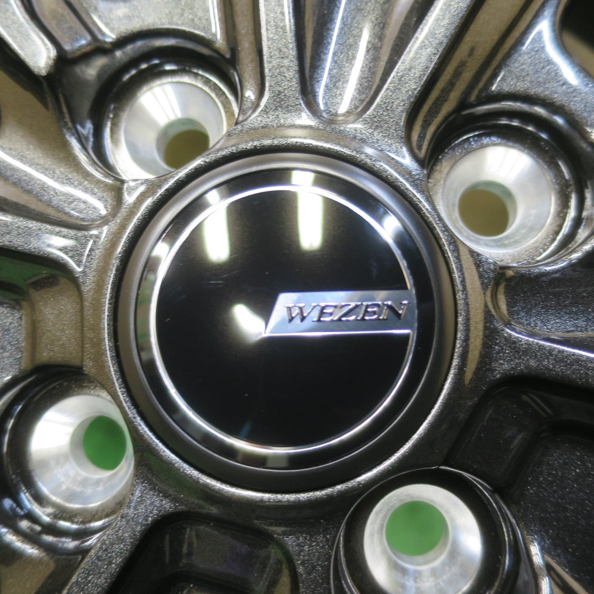 未使用！25年◎スタッドレス 155/65R14 ヨコハマ アイスガード iG80 E+ WEZEN 社外 アルミ 14インチ PCD100/4H◎6080904イス
