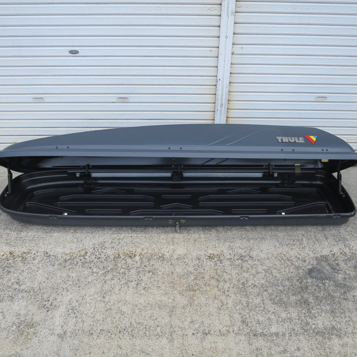【岐阜発 直接引取限定】鍵2本付き☆フォレスター 等 THULE ルーフ ボックス ルーフ キャリア セット ベースキャリア バー スーリー☆
