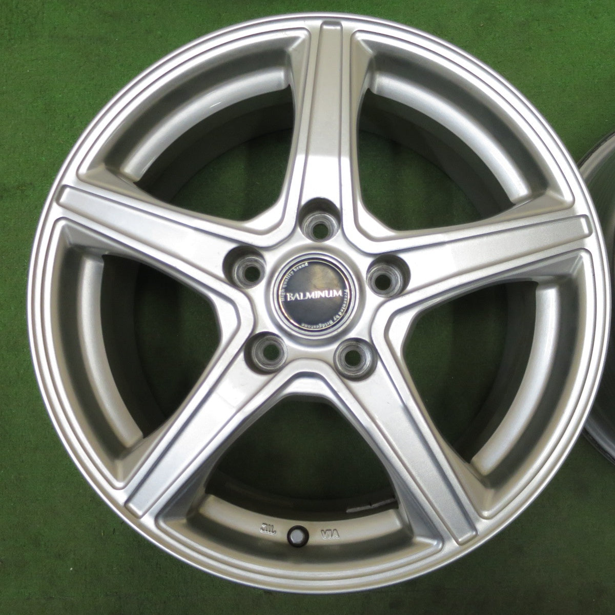 4本価格★BALMINUM VR5 バルミナ 16インチ ホイール 16×6.5J PCD114.3/5H★6032501NGホ