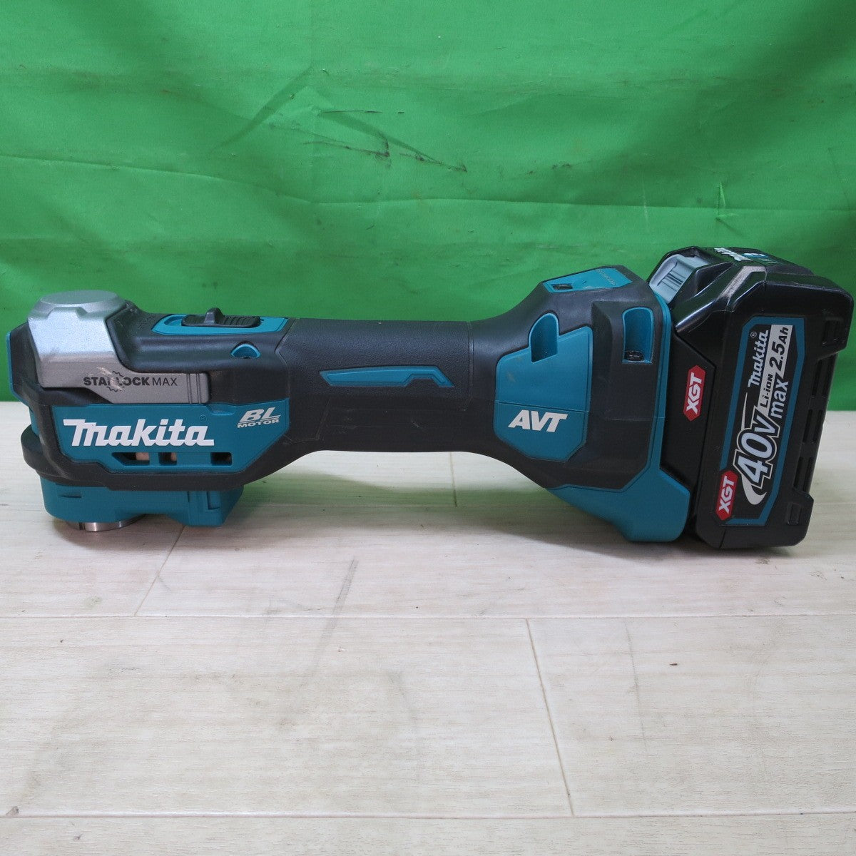 [送料無料] キレイ☆マキタ 充電式 マルチツール TM001G 電動 工具 makita コードレス 切断 研削 剥離☆
