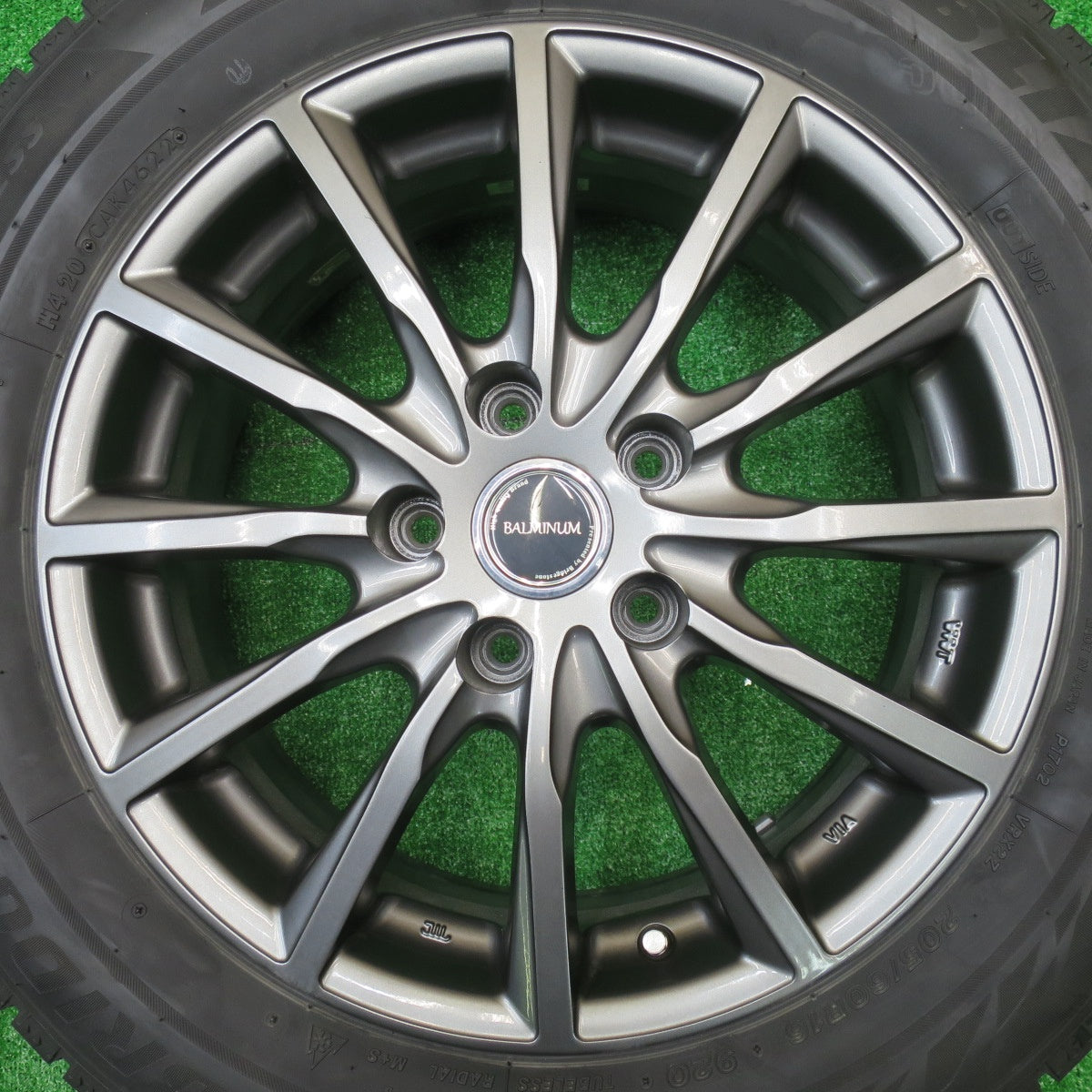 バリ溝！22年！キレイ！9分★スタッドレス 205/60R16 ブリヂストン ブリザック VRX2 BALMINUM バルミナ 16インチ PCD114.3/5H★5100808NJス