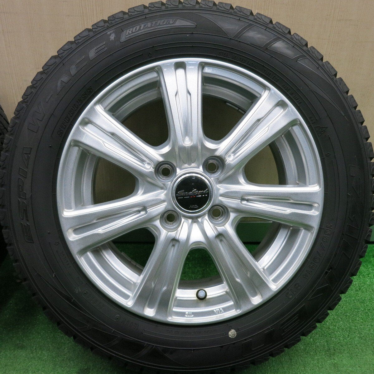 バリ溝！8.5分★スタッドレス 165/70R14 ファルケン エスピア W-ACE Eurospeed MiD ユーロスピード 14インチ PCD100/4H★5011202HAス