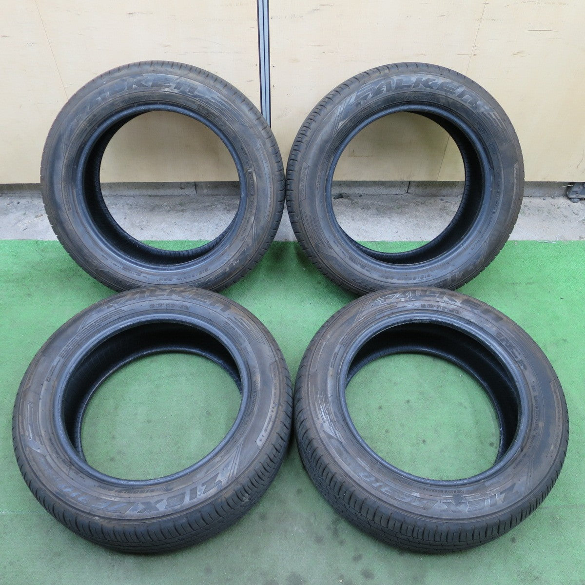 バリ溝！24年！9.5分★215/60R17 ファルケン ZIEX ZE310R ECORUN タイヤ 17インチ C-HR エスティマ カローラクロス アルファード 等★6051902NGノタ