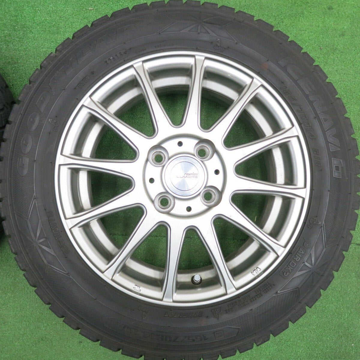バリ溝！8.5分★スタッドレス 165/70R14 グッドイヤー アイスナビ6 ravrion LUMIERE ラブリオン 14インチ PCD100/4H★4123108HAス
