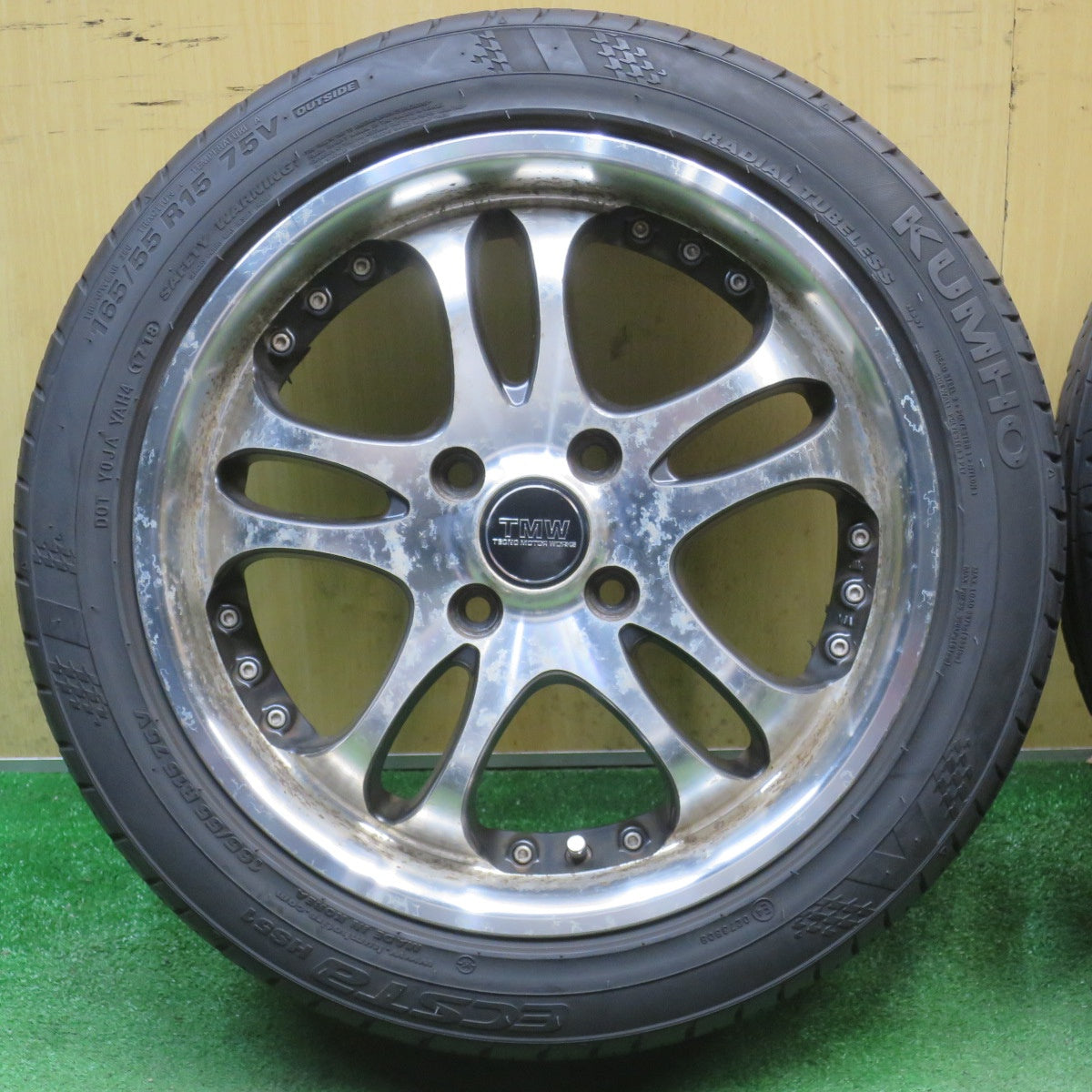 バリ溝！9.5分★165/55R15 クムホ エクスタ HS51 TMW TECNO MOTOR WORKS テクノ モーター ワークス 15インチ 軽サイズ PCD100/4H★6051102NJノ