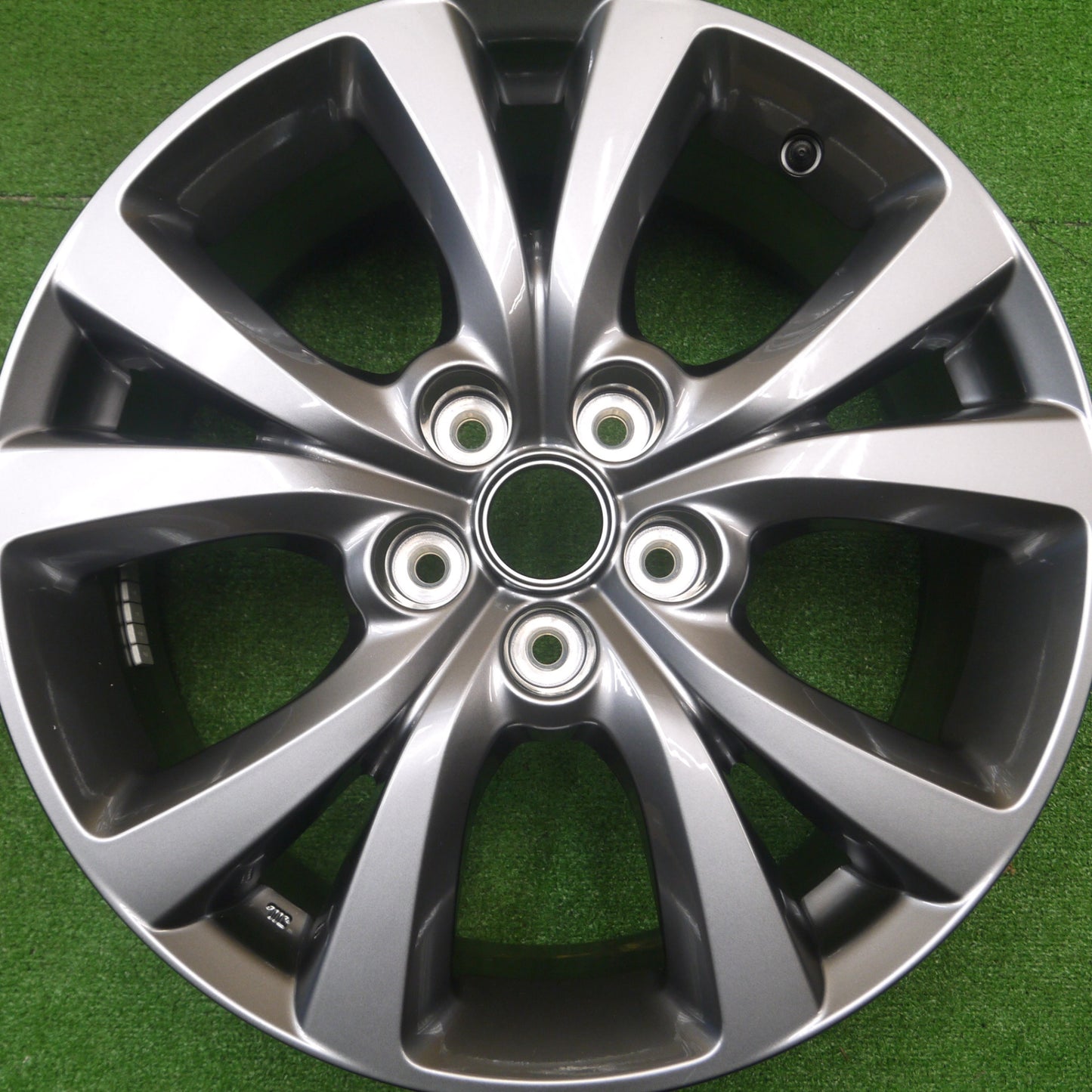 [送料無料] 新車外し★マツダ CX-30 純正 ホイール 18インチ 18×7J CX30 PCD114.3/5H★4100402Hホ