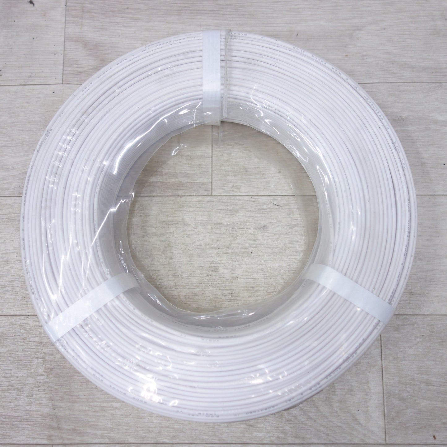 [送料無料] 未使用◆昭和電線 ビニル 絶縁 電線 IV シロ 1C X 2.0mm 条長 300m◆