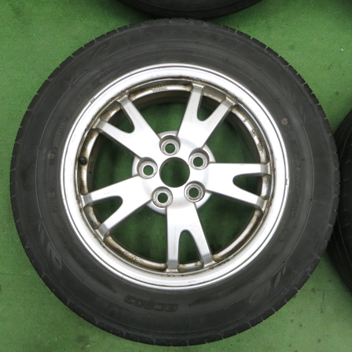 4本価格★トヨタ 30系 プリウス 純正 195/65R15 ダンロップ エナセーブ EC203 15インチ PCD100/5H★5051202ナノ