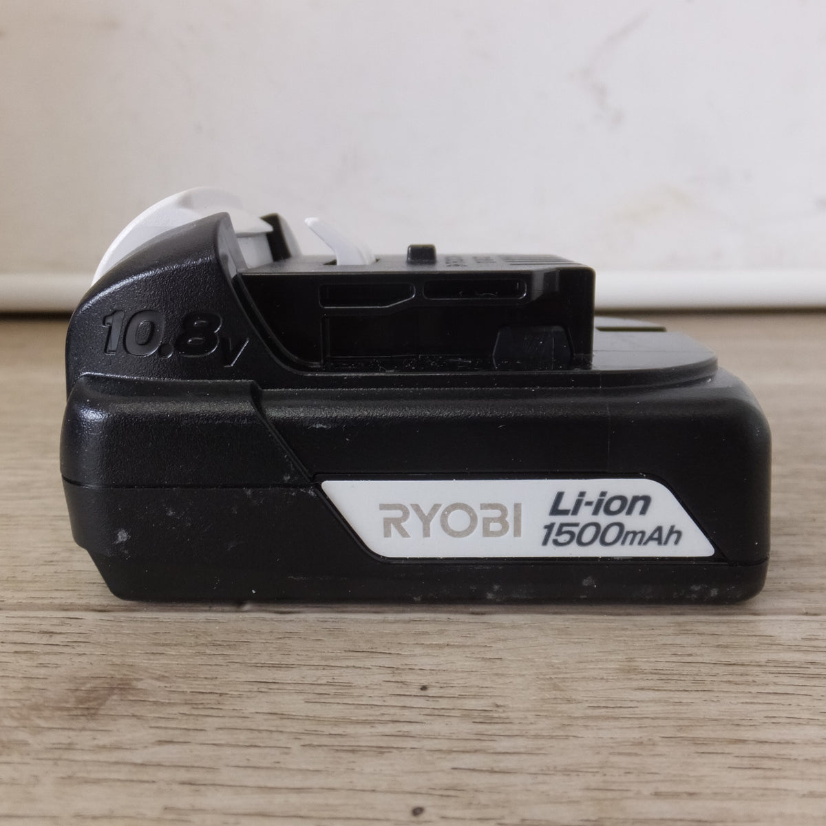 ★リョービ RYOBI 充電式インパクトドライバ Impact Driver BID-1110L1★