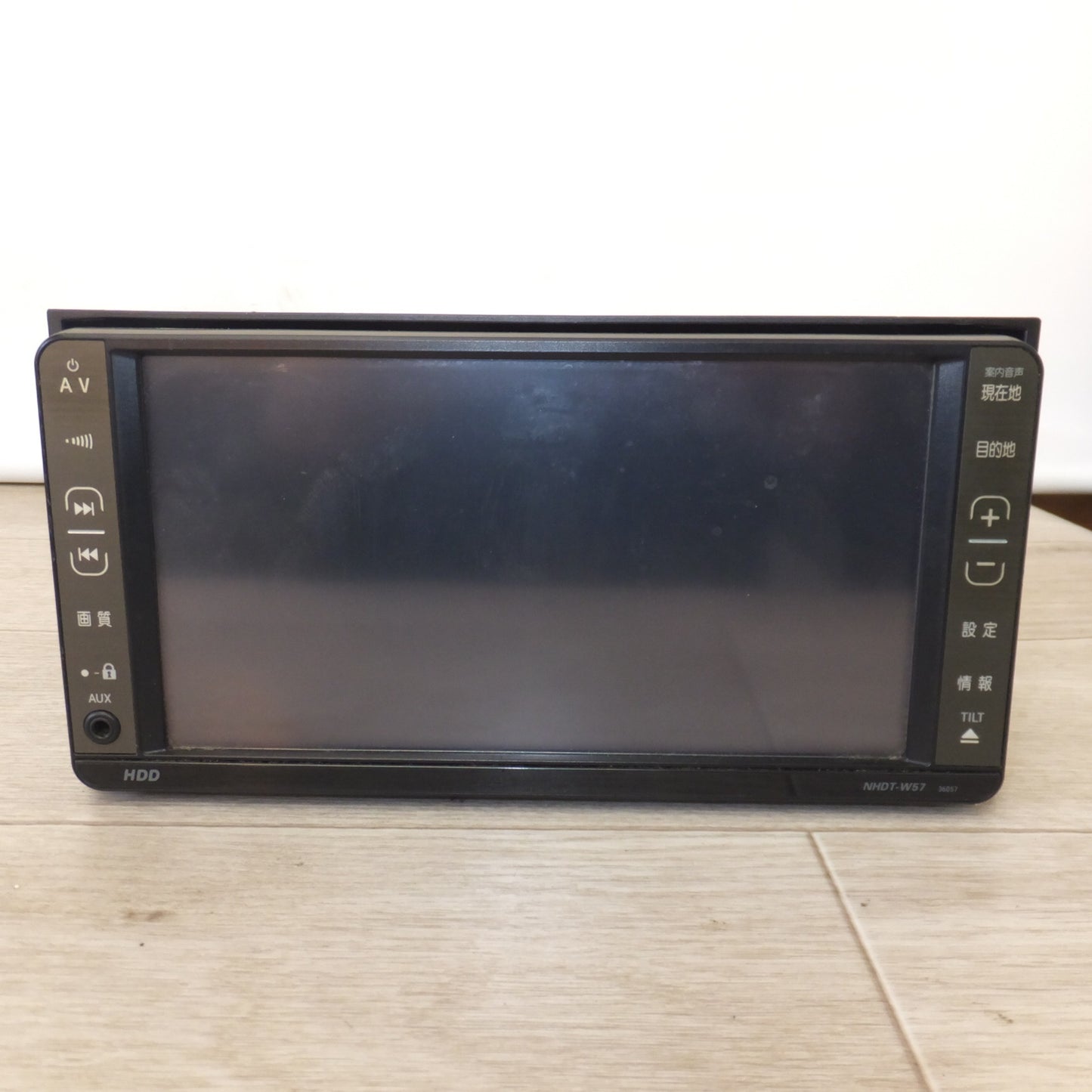 [送料無料] 現状品★富士通テン製 トヨタ 純正 HDDナビゲーション NHDT-W57 08545-00Q60(17)★