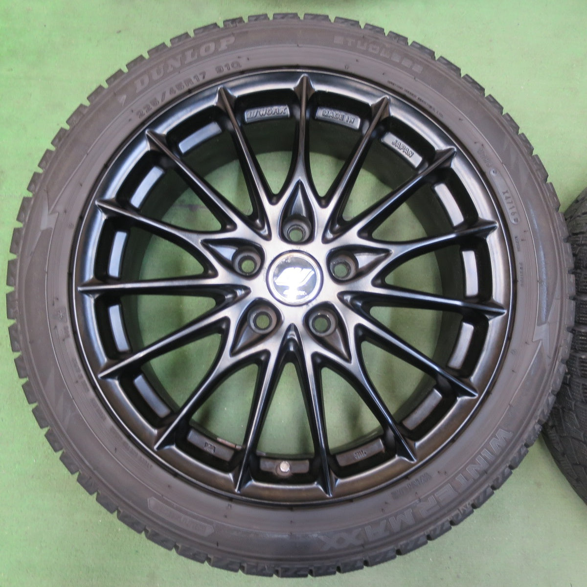 バリ溝！9.5分★MINI F56 WORK IMPORT LABEL IL-1F5 MBL 225/45R17 スタッドレス ダンロップ ウインターマックス WM02 ワーク インポートレーベル PCD112/5H★5110404イス