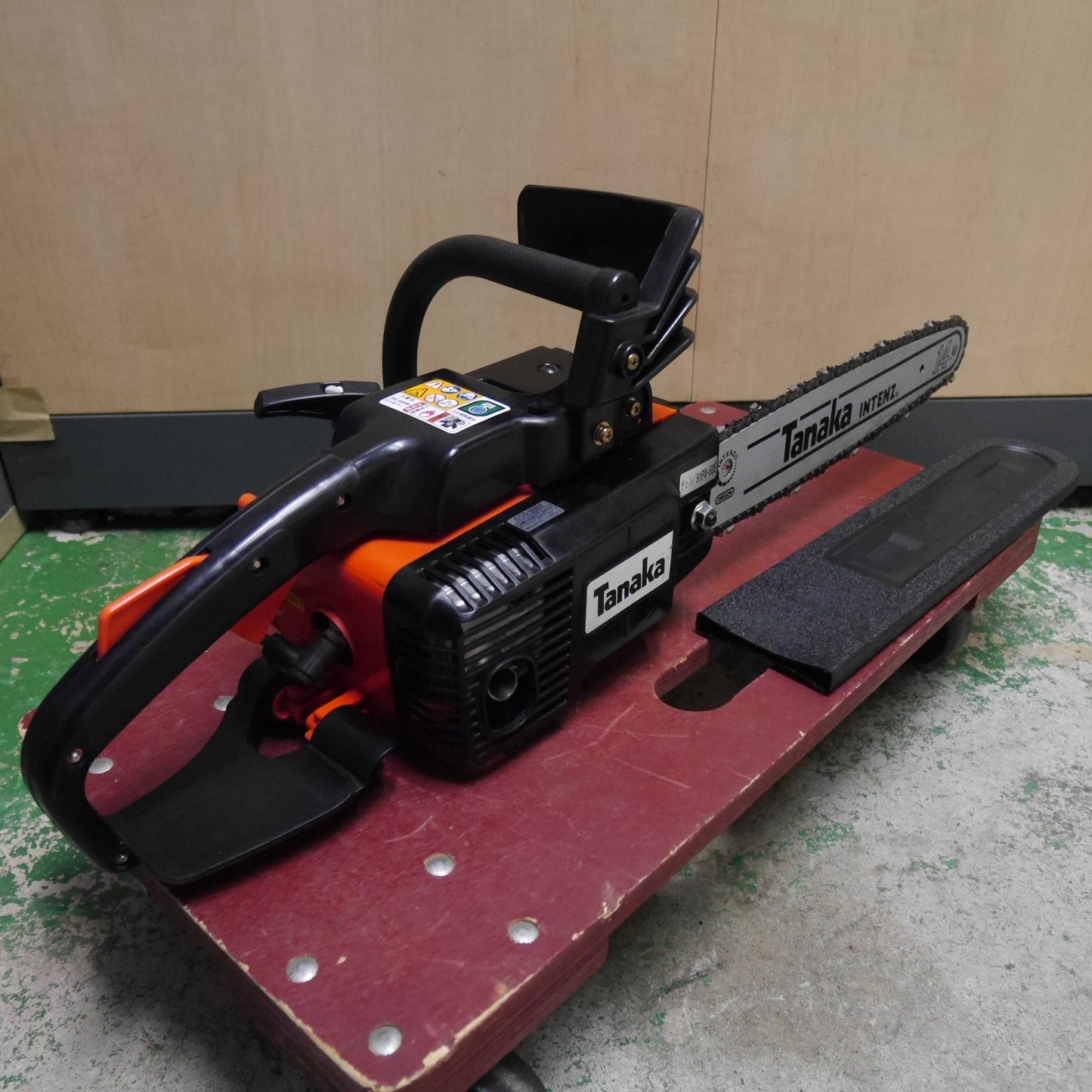 [送料無料] ☆Tanaka タナカ エンジン チェンソー ECS-3359 約35cm チェーンソー 切断機 工具 ジャンク品☆