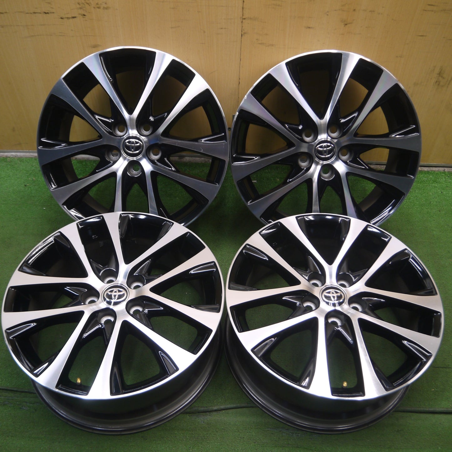 *送料無料* 4本価格★トヨタ 50系 エスティマ アエラス 純正 ホイール 18インチ 18×7J PCD114.3/5H★4062602Hホ