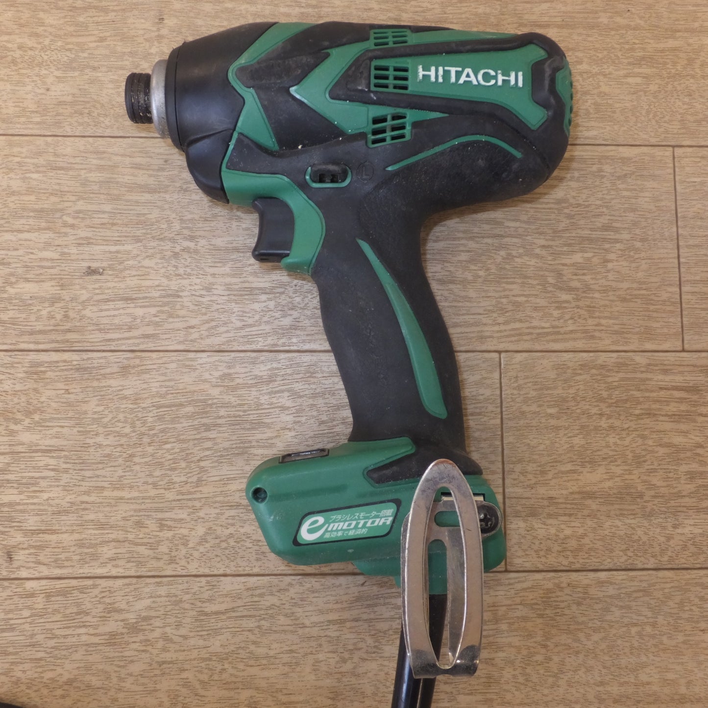 [送料無料] ★日立 HITACHI 12mm インパクトドライバ WH12VE　100V 50/60Hz 400W 4.2A★