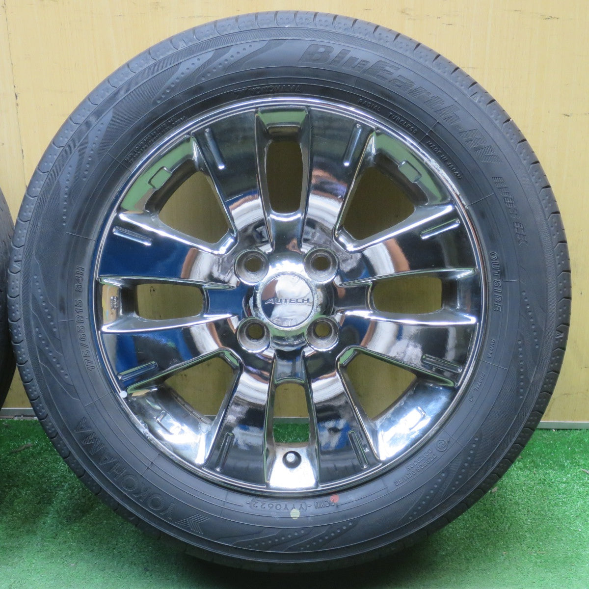 バリ溝！22年！8.5分◎日産 キューブ ライダー 純正 AUTECH 175/65R15 ヨコハマ BluEarth-RV RV03 CK オーテック 15インチ PCD100/4H◎6072903NJノ