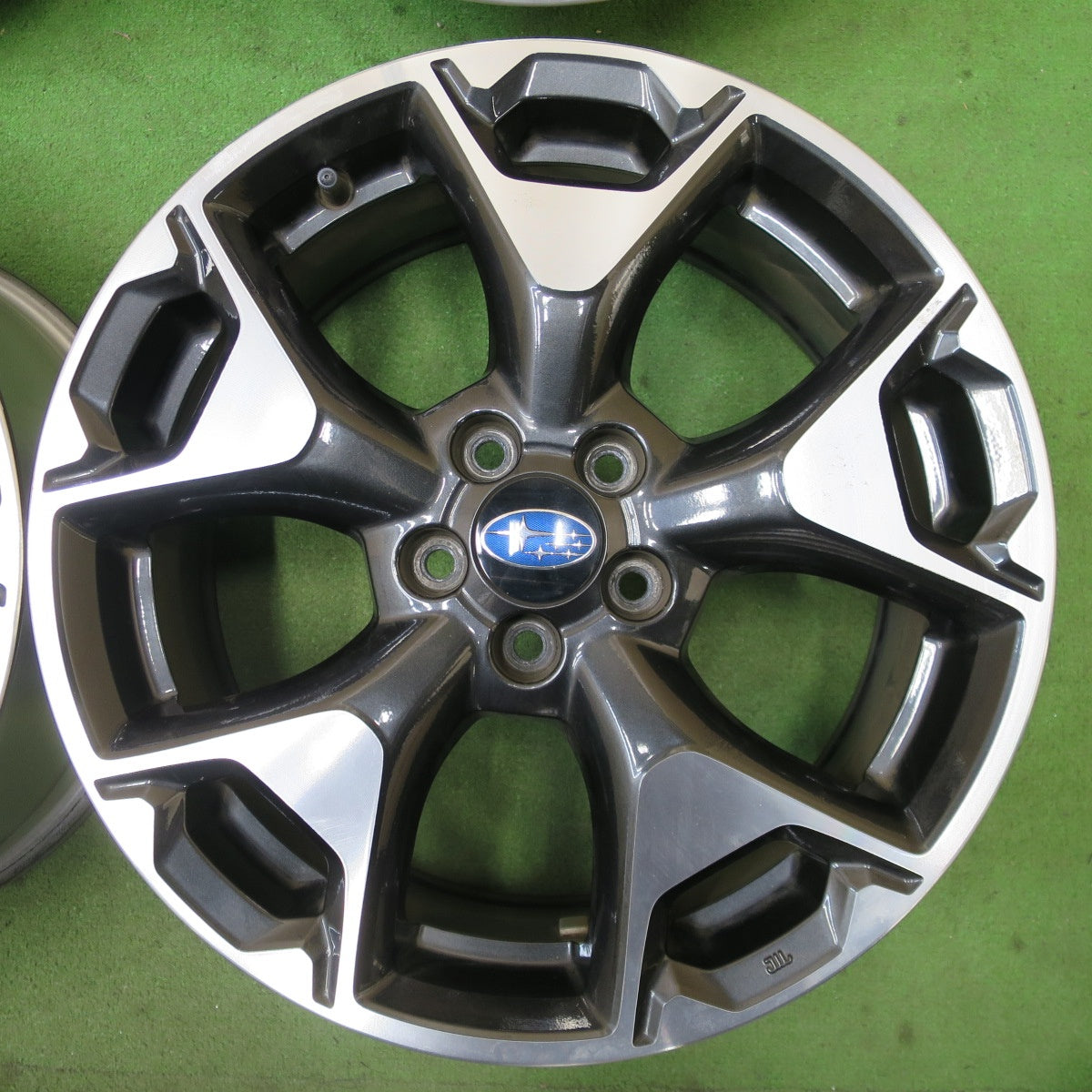 4本価格★スバル GT系 XV 純正 ホイール 17インチ 17×7J PCD100/5H★6031102NGホ