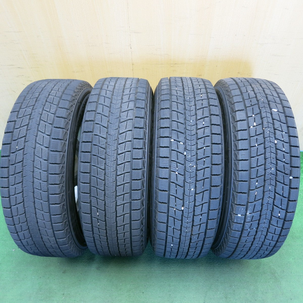 バリ溝！24年！9.5分◎スタッドレス 225/65R17 ダンロップ ウインターマックス SJ8 + ravrion RS01 ラブリオン 17インチ PCD114.3/5H◎6081401HAス
