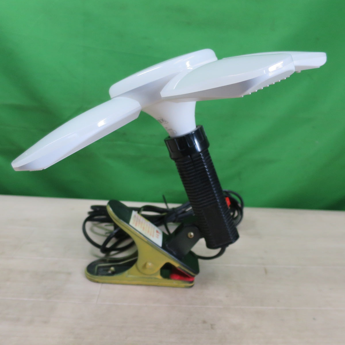 ☆高儀 5枚羽 LED クリップ ライト LL-55 100V 熱田資材 SUPER LUMINE X スーパールミネX 屋内用 110V 照明 機器 投光器☆