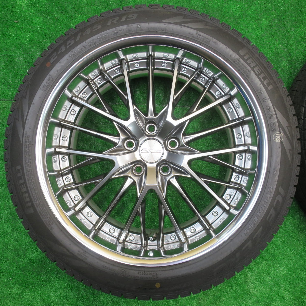 バリ溝！23年！キレイ！9.5分★WORK SCHWERT SG2 245/45R19 スタッドレス ピレリ アイスゼロ アシンメトリコ ワーク シュヴァート 19インチ PCD114.3/5H★5100701NJス