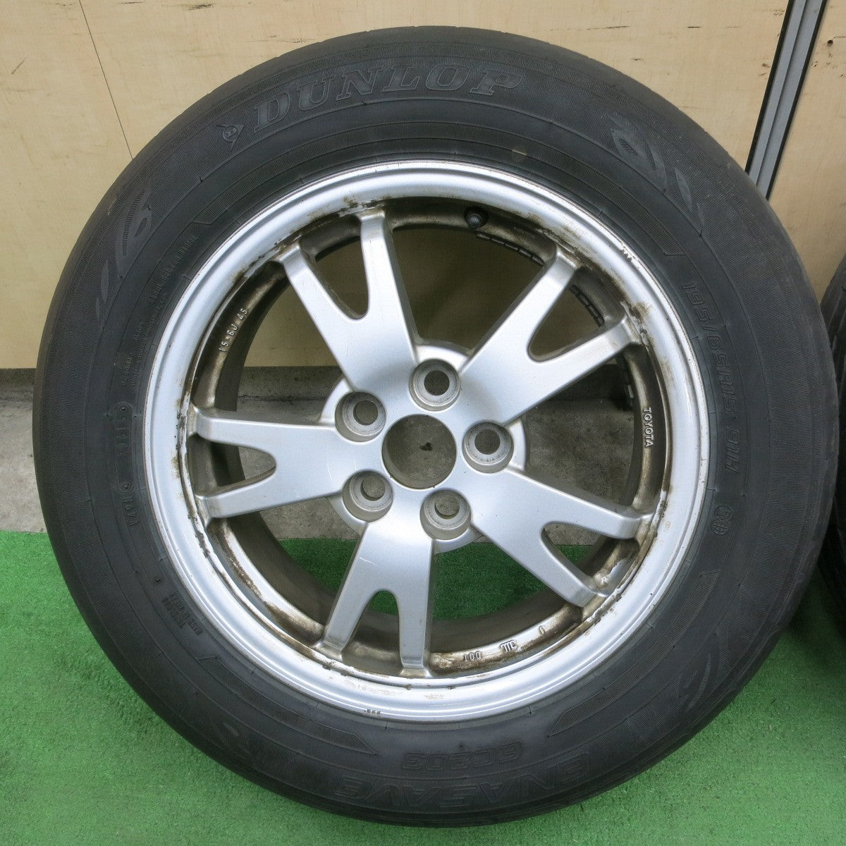 4本価格★トヨタ 30系 プリウス 純正 195/65R15 ダンロップ エナセーブ EC203 15インチ PCD100/5H★5051202ナノ