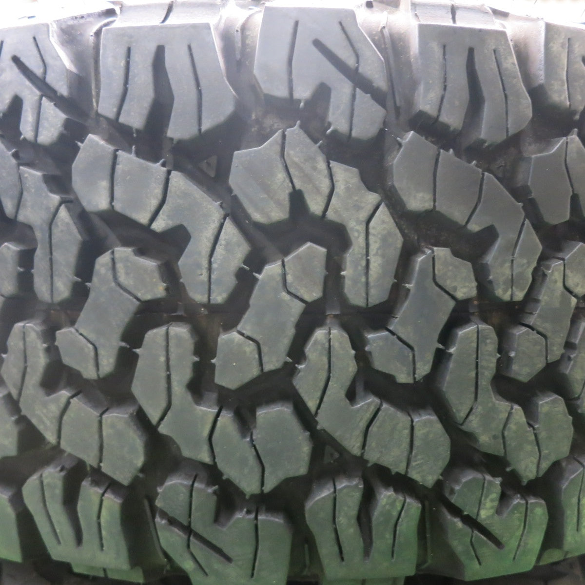 *送料無料* ビードロック付！バリ溝！9分★デイトナ ダッジ ラムバン 30×9.50R15 31×10.50R15 BFグッドリッチ All-Terrain T/A KO2 DAYTONA PCD139.7/5H★4081001HAノ