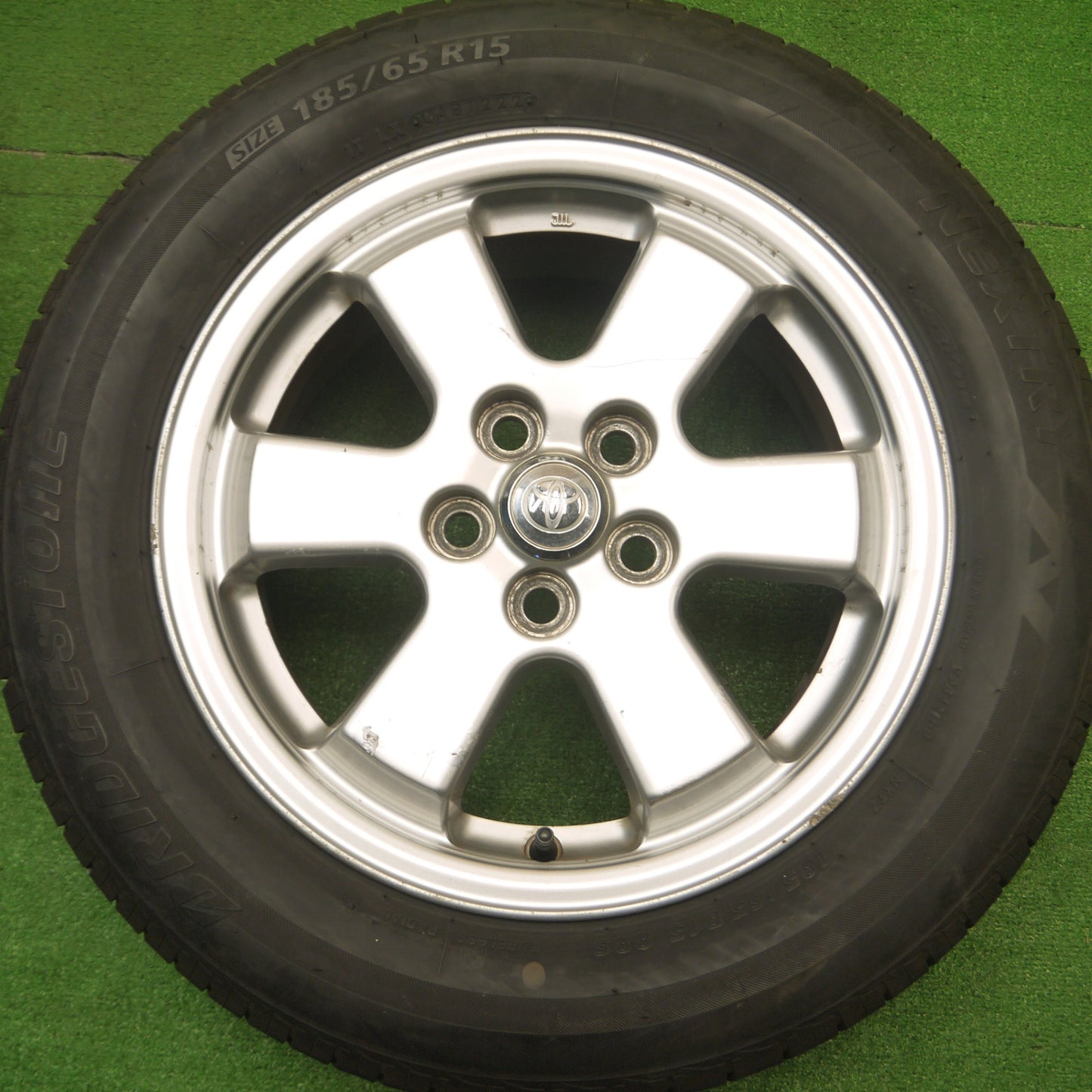 [送料無料] バリ溝!22年!9.5分★トヨタ 20系 プリウス 純正 185/65R15 ブリヂストン ネクストリー エコピア 15インチ PCD100/5H★4101803Hノ