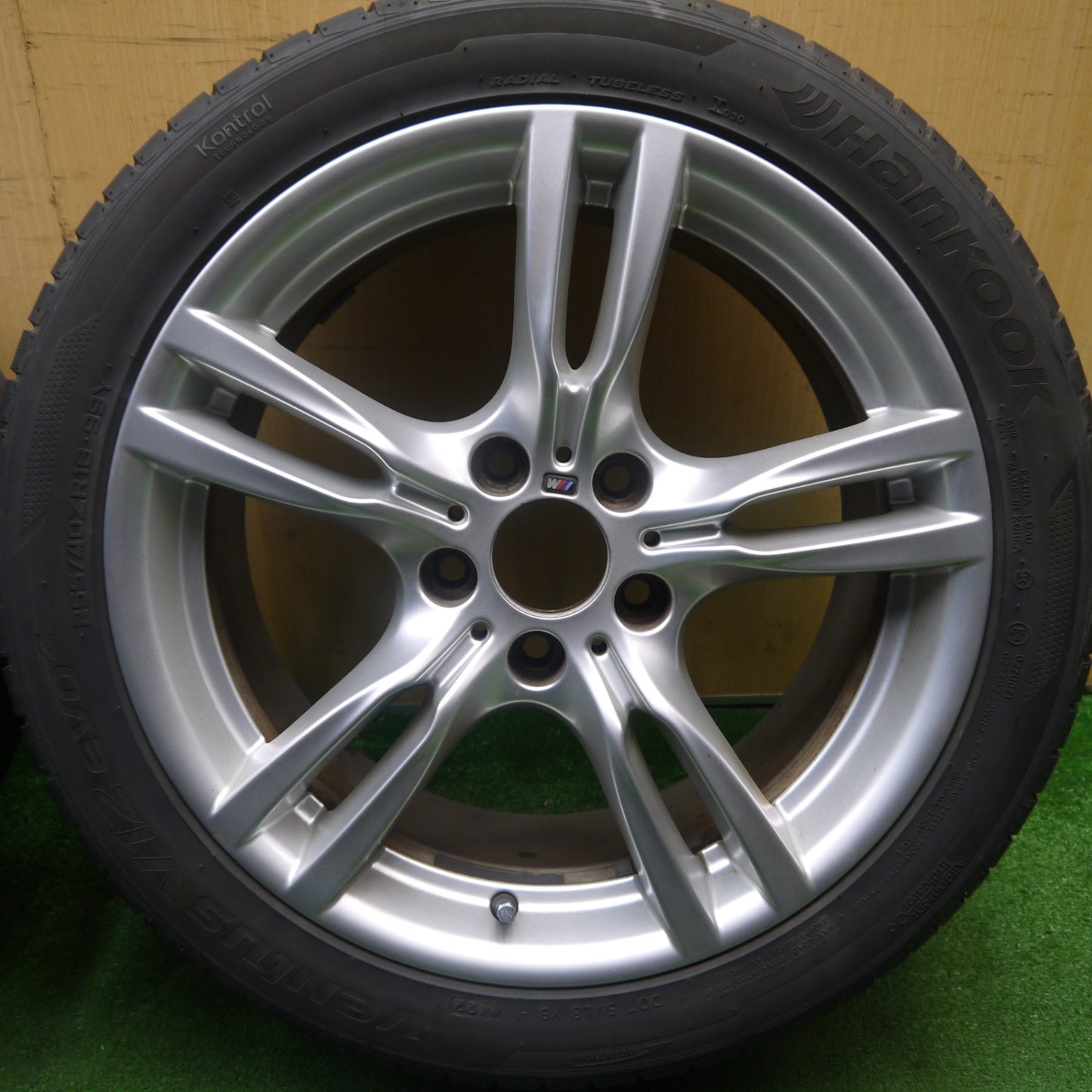 キレイ！22年★BMW 3シリーズ F30 F31 Mスポーツ 純正 225/45R18 255/40R18 ハンコック ベンタス V12 evo2 18インチ PCD120/5H★6022706Hノ