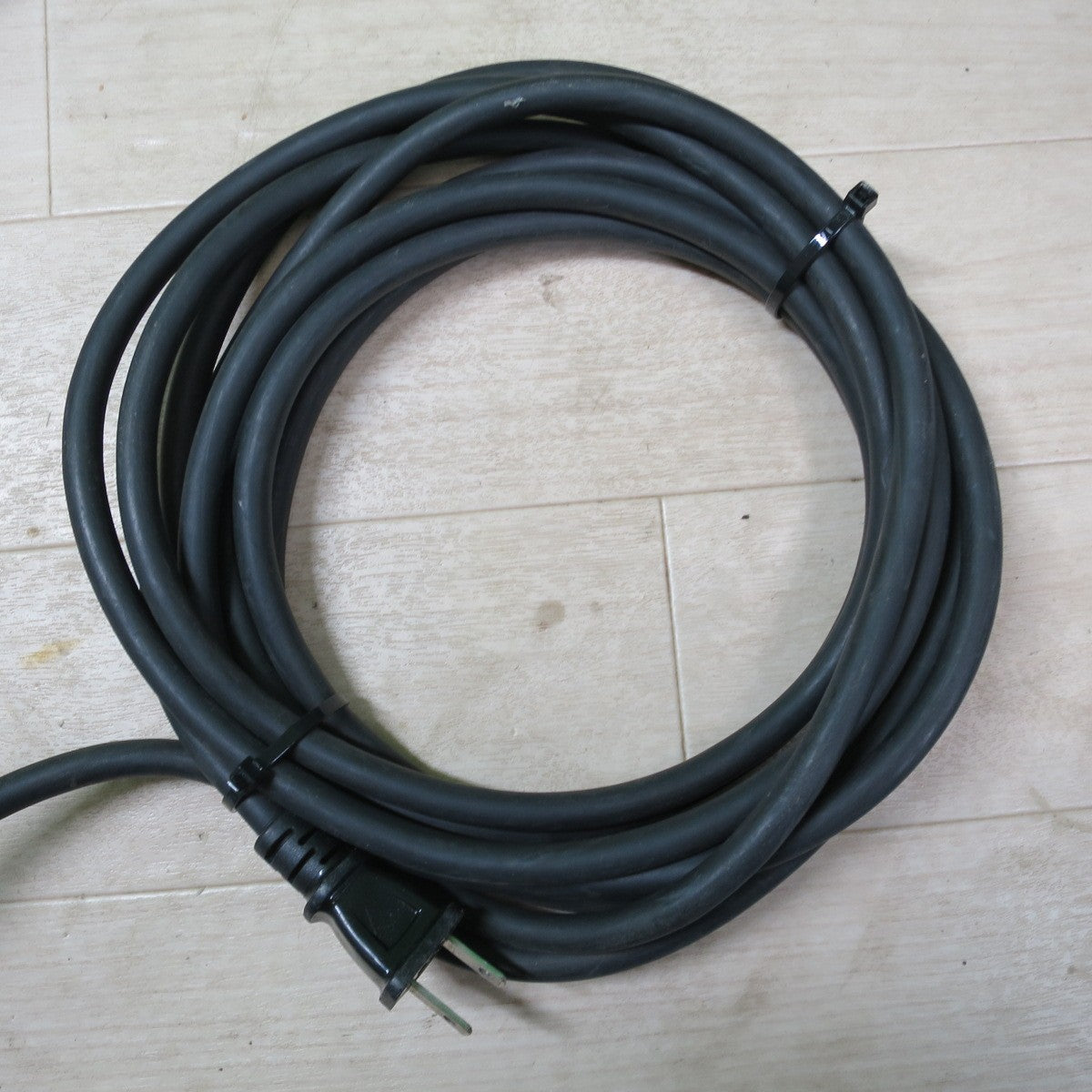 [送料無料] ☆日立 14mm インパクトレンチ WR14VB 電動 工具 コード式 HITACHI 100V☆