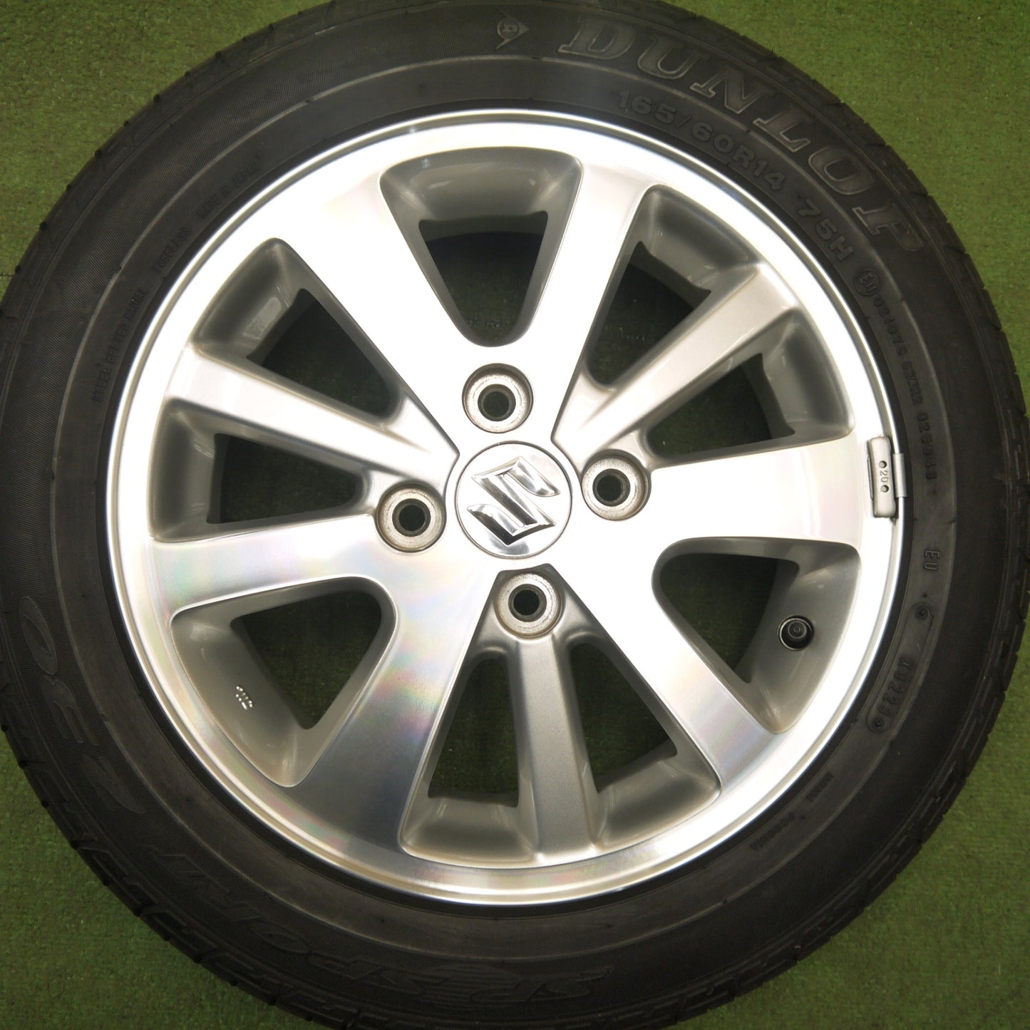バリ溝！23年！キレイ！8.5分★スズキ エブリイ ワゴン 純正 165/60R14 ダンロップ SPスポーツ 230 14インチ PCD100/4H★6022007Hノ