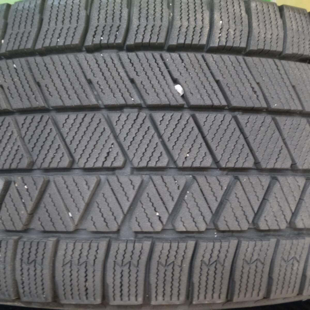 バリ溝！21年！キレイ！9.5分★アウディ A3 8V 純正 205/55R16 スタッドレス ブリヂストン ブリザック VRX3 16インチ PCD112/5H★4122303Hス