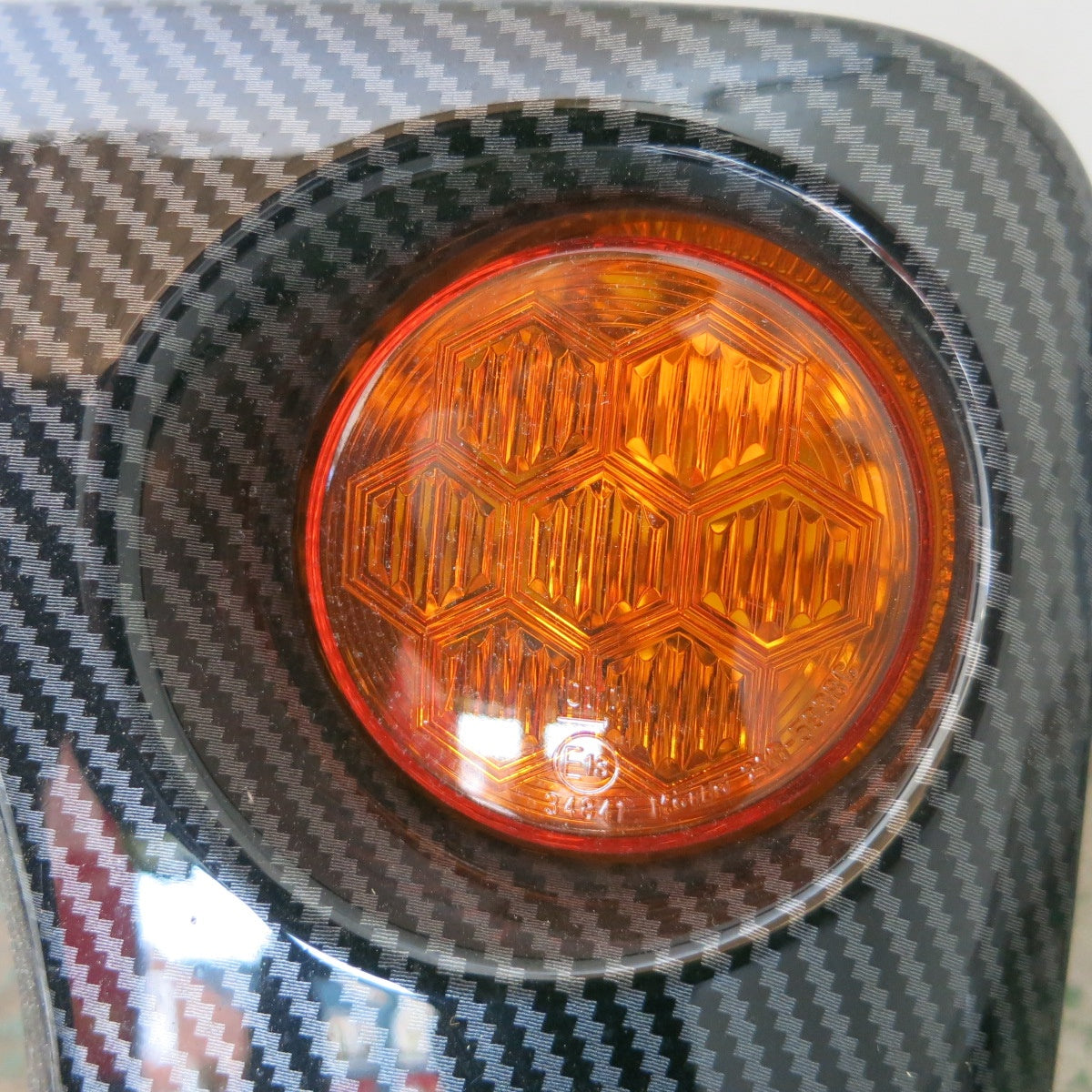 [送料無料] キレイ◆スズキ JB64 ジムニー 用 社外 カーボン調 フロント グリル カー パーツ メーカー 型式 不明◆