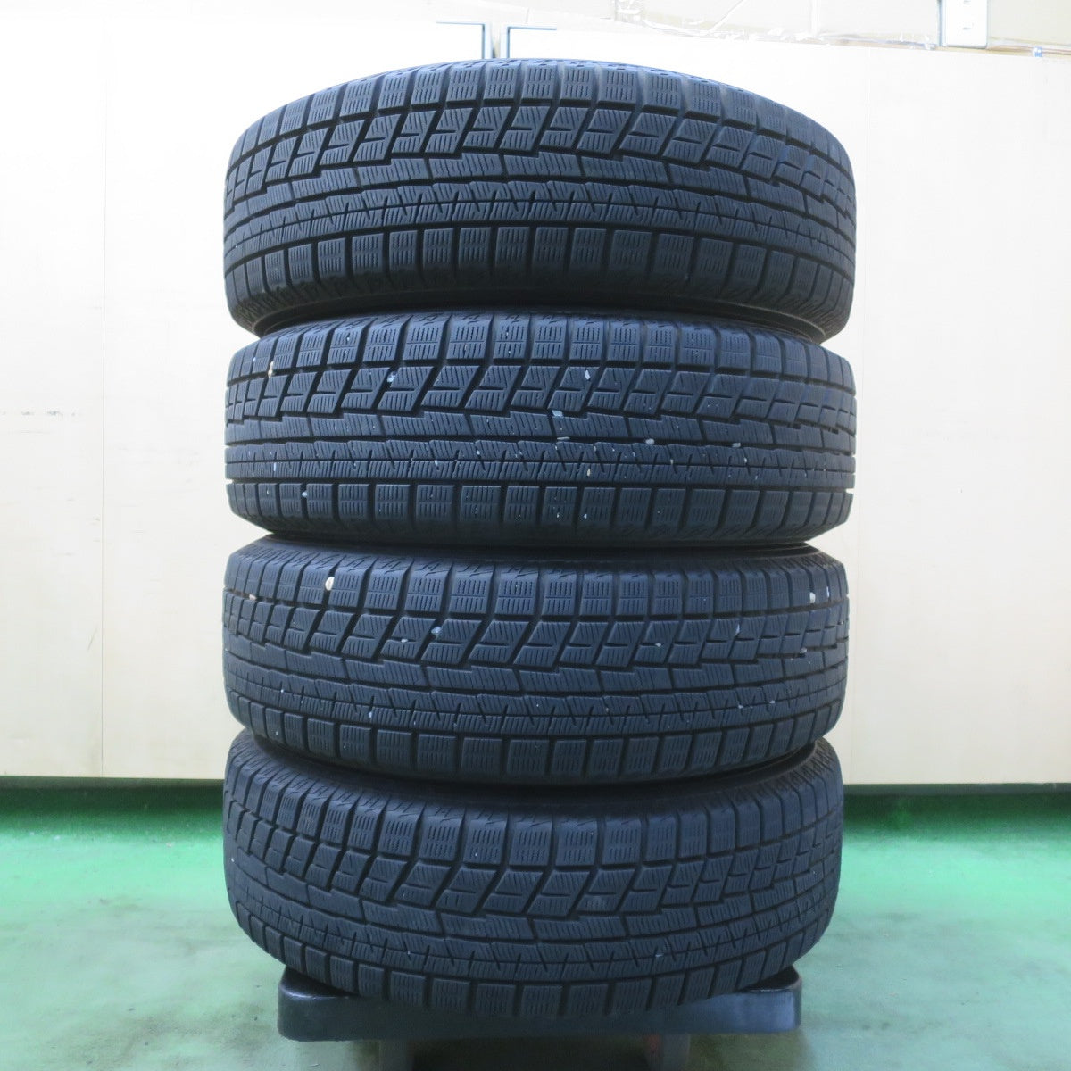 バリ溝！23年！キレイ！9分★スタッドレス 185/65R15 ヨコハマ アイスガード iG60 JENEIGE 社外 アルミ 15インチ PCD100/4H★6041402イス