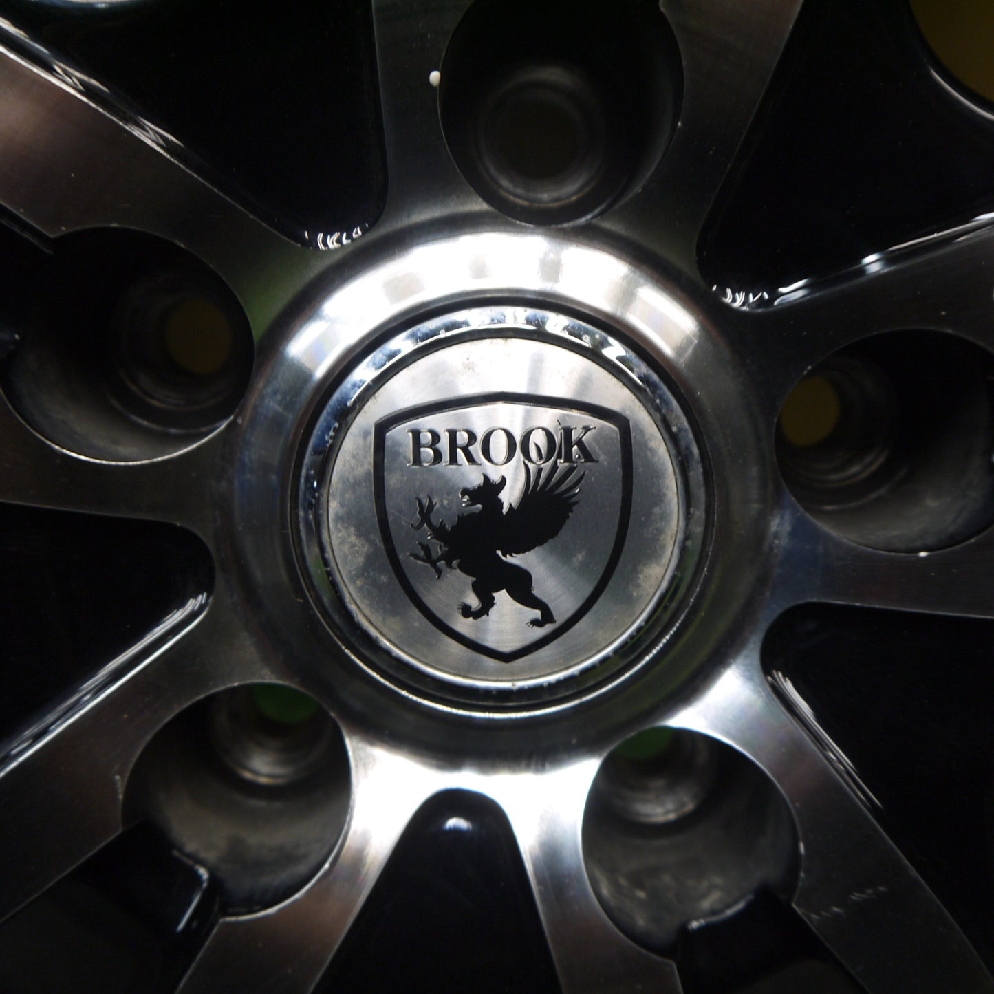 超バリ溝！25年！ほぼ10分★スタッドレス 205/60R16 オートバックス ノーストレック N5 BROOK ブルック 16インチ PCD114.3/5H★6031805Hス