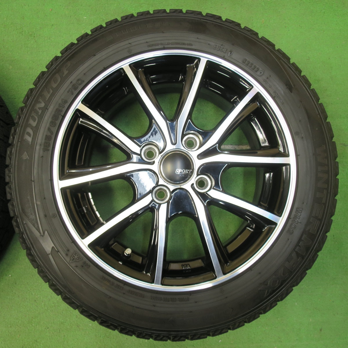 [送料無料] バリ溝！22年！9.5分★スタッドレス 165/65R14 ダンロップ ウインターマックス WM02 SPORT KRONE 14インチ PCD100/4H★4103113イス