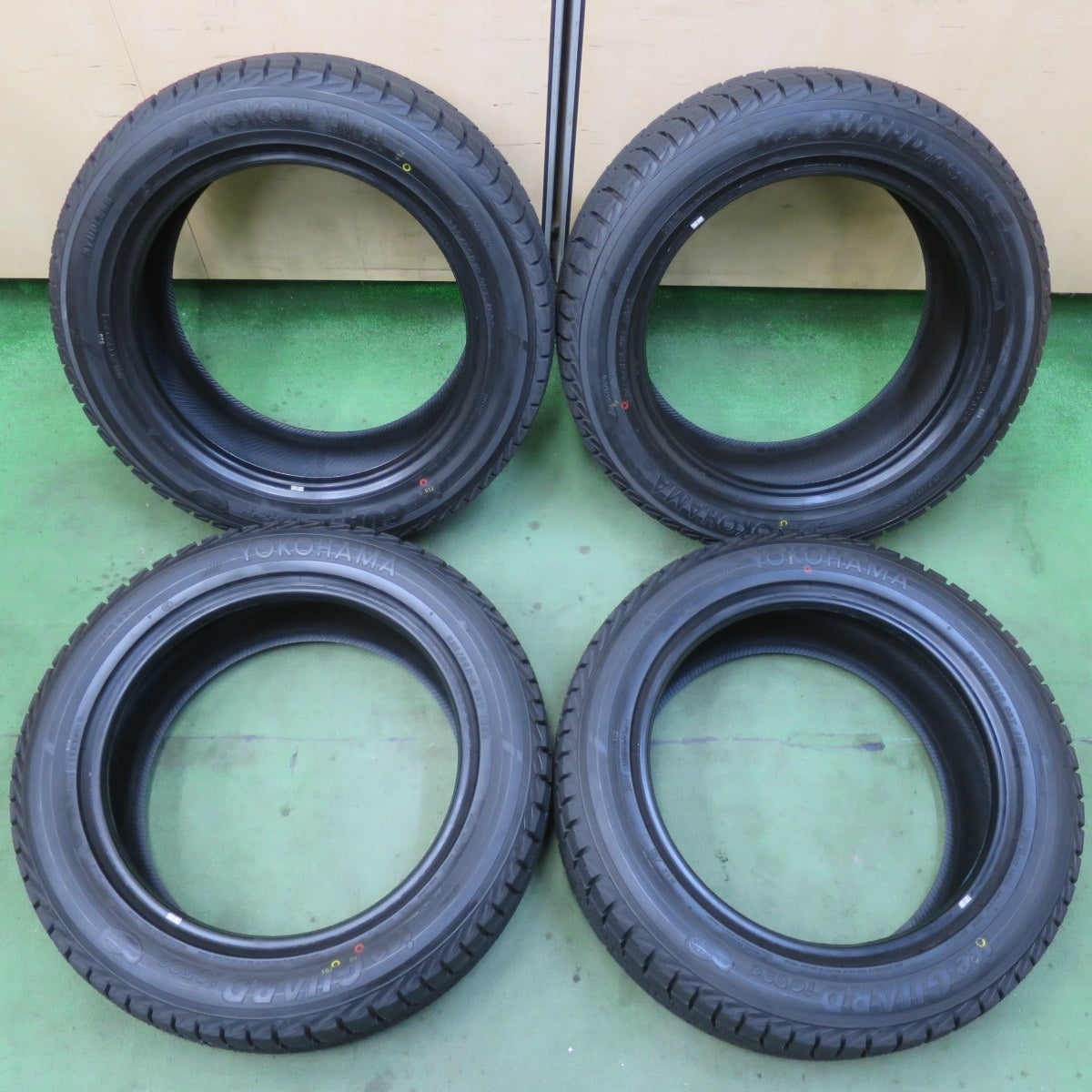 未使用！24年★スタッドレス 225/55R18 ヨコハマ アイスガード iG52C タイヤ 18インチ ZR-V エクストレイル アウトランダー エクリプスクロス デリカ D:5 等★6012706イスタ