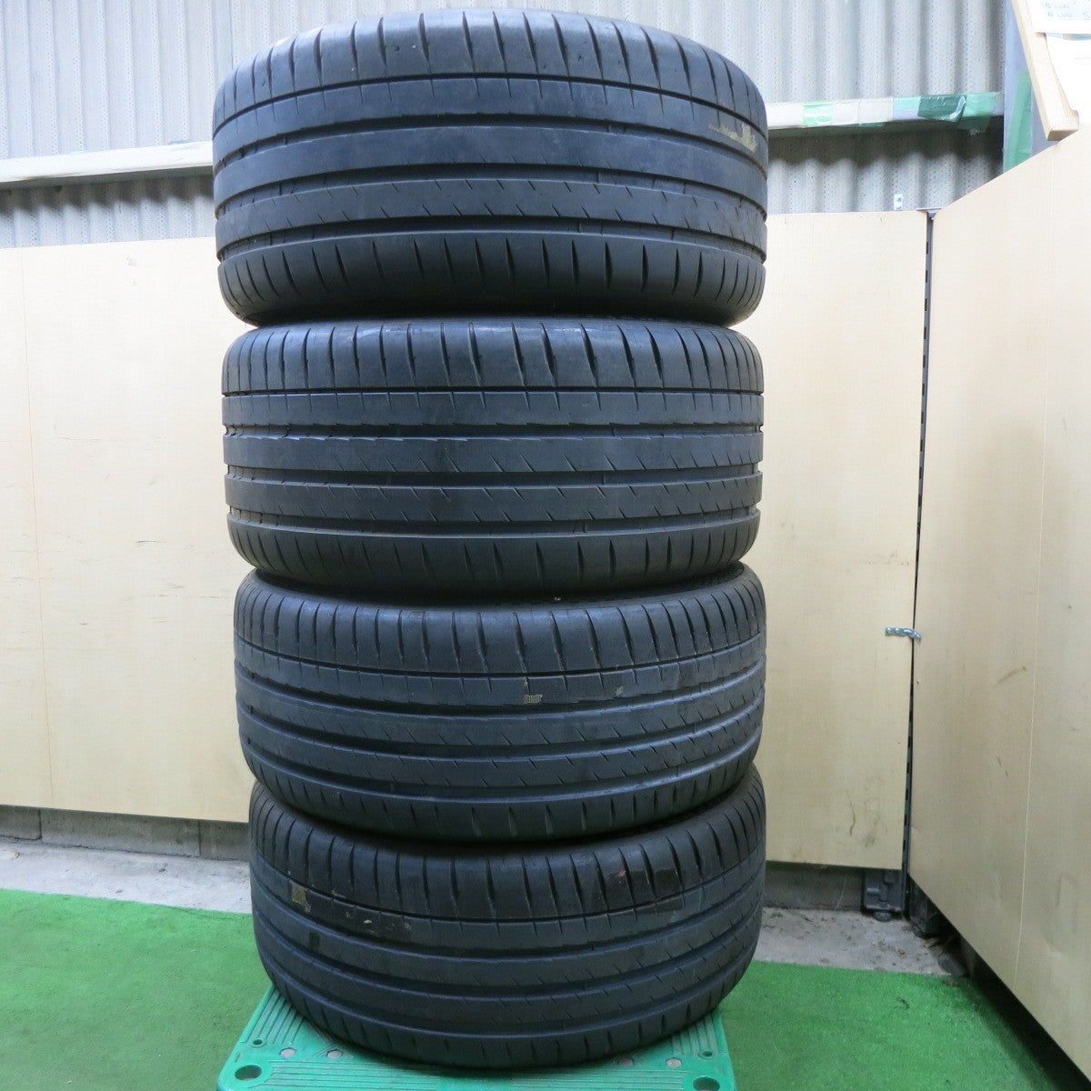 バリ溝！22年！キレイ！9.5分★ベンツ R232 SL43 純正 AMG 265/40R20 295/35R20 ミシュラン パイロットスポーツ4S 20インチ PCD112/5H★6011302ナノ